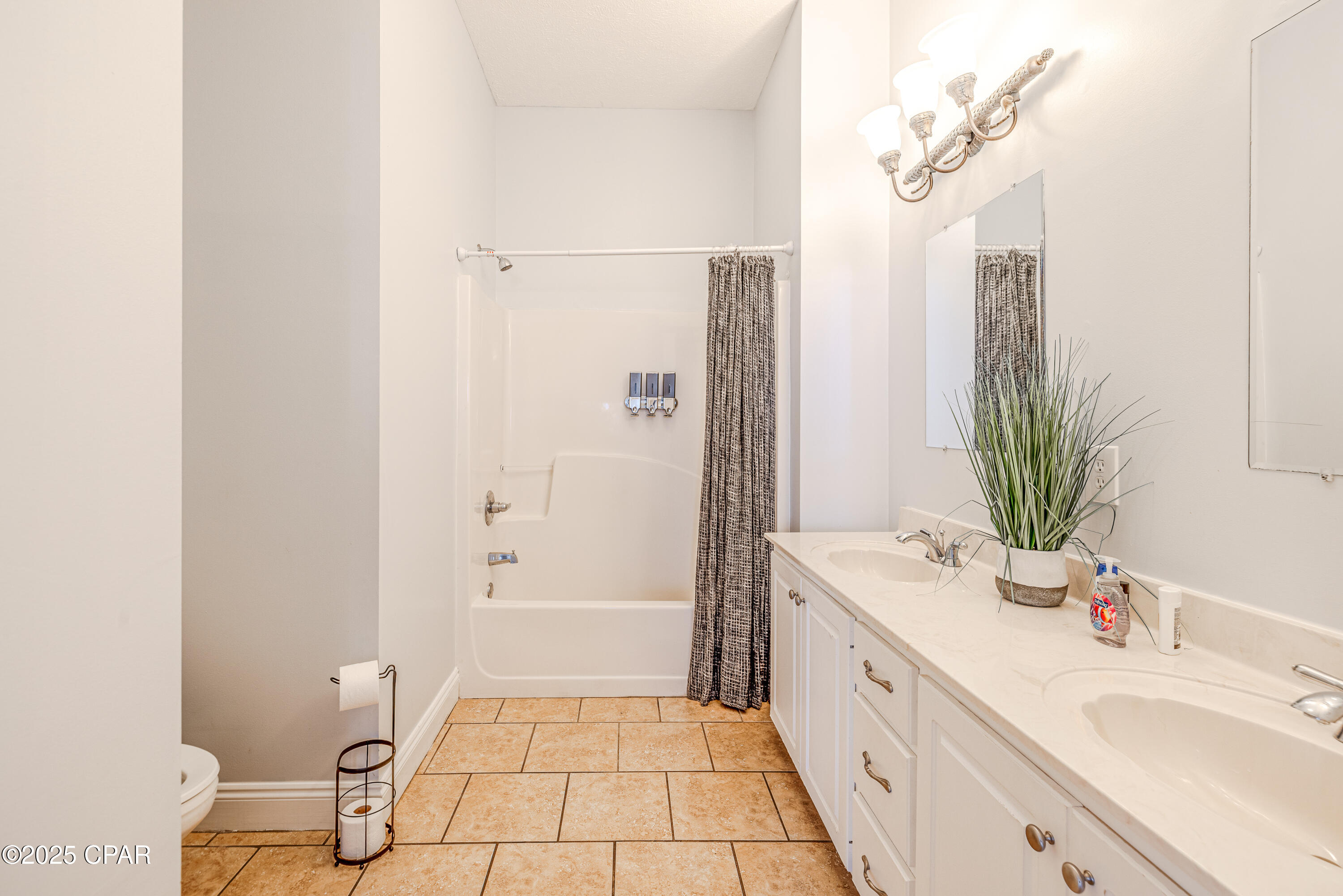 Kp8zd7z Nugs8f5ticmcdik5phm Lq5n Pnu Feyis4