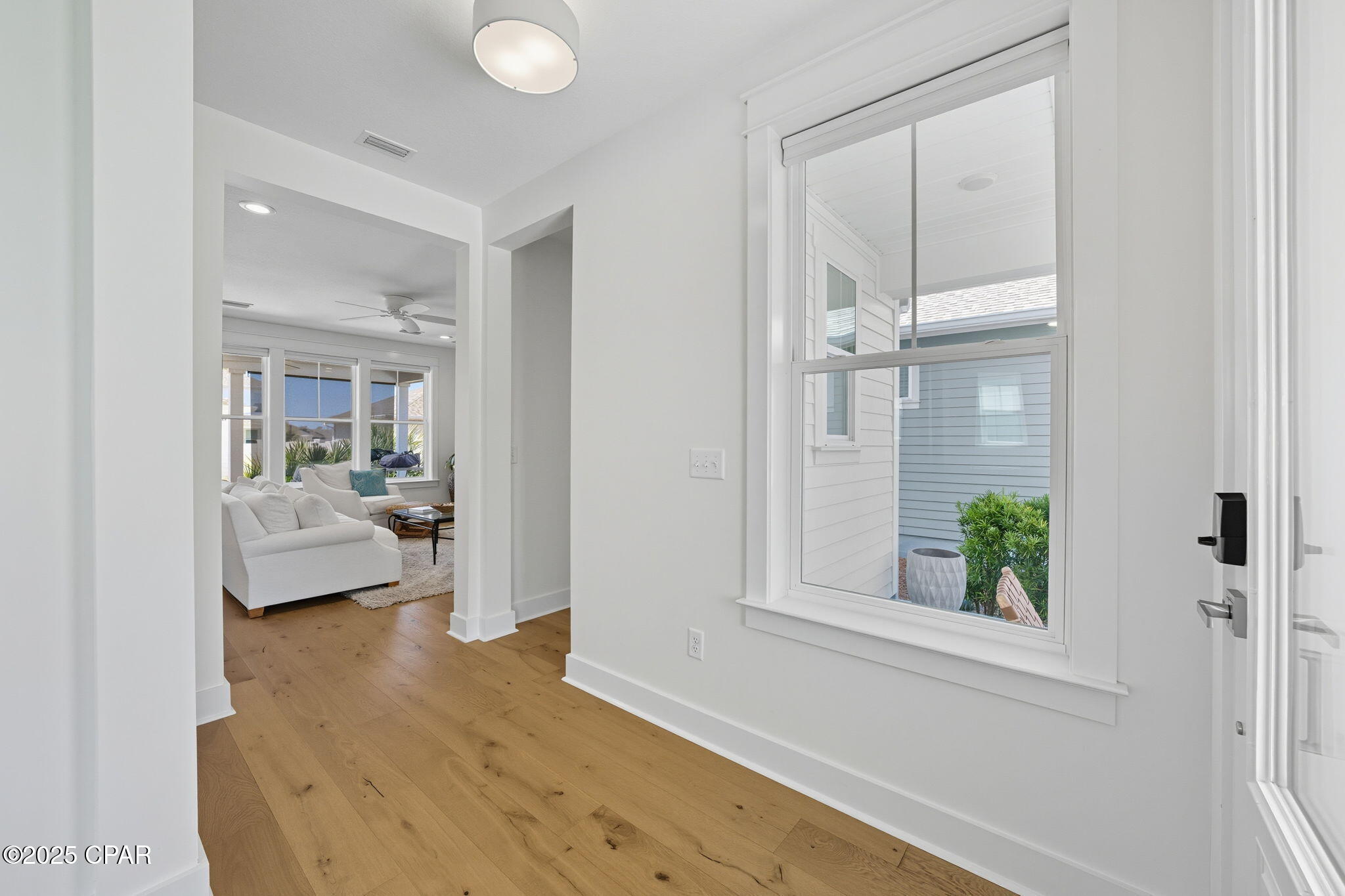 Image 10 For 3229 Veranda Avenue