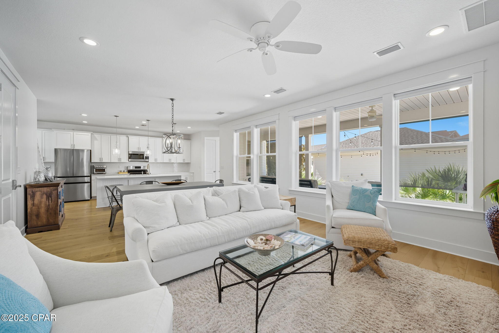 Image 12 For 3229 Veranda Avenue