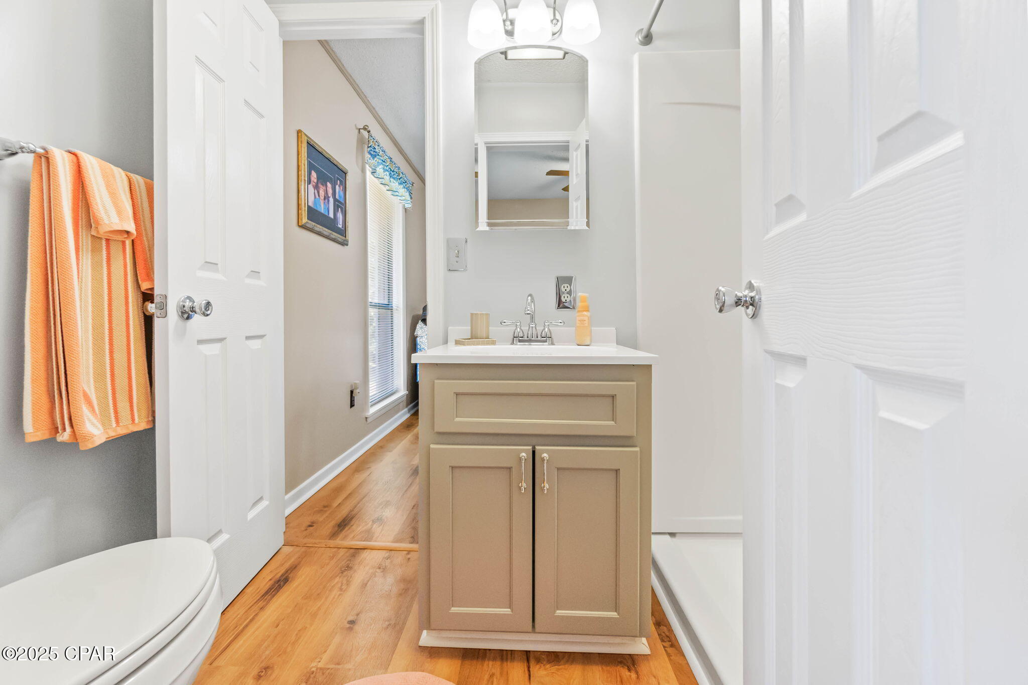 3nwxejffoze1lzske2x7nmvs5pa3nh1hvrxh_dvv8bu