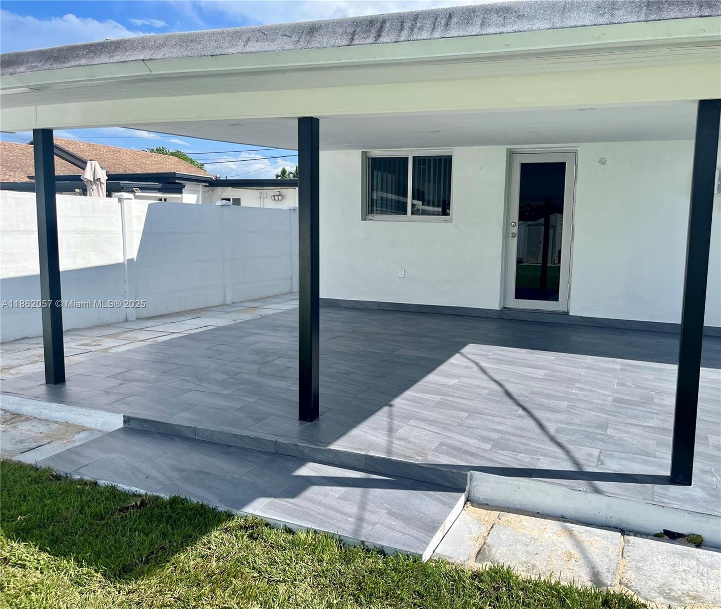 Property photo # 4