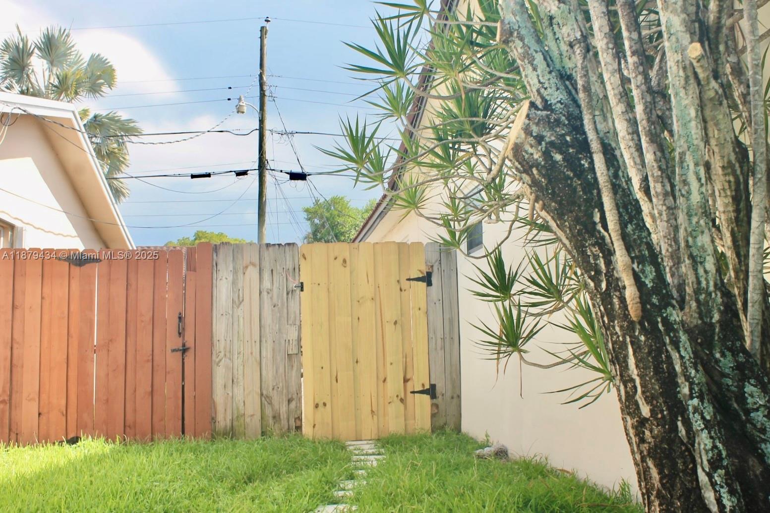 Property photo # 6