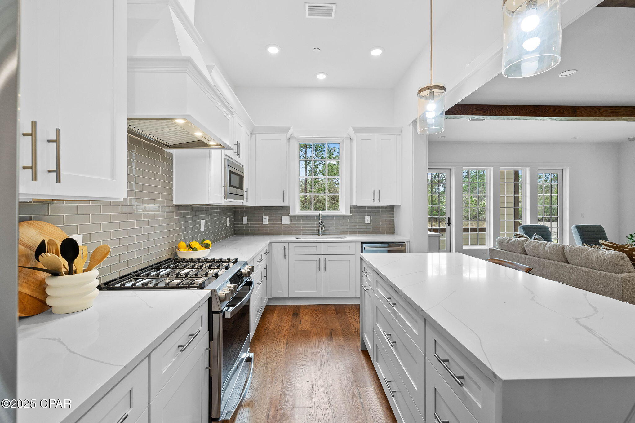 Vxej94fxaq Qlgwhcvyxmt4epivep_elo7p8uq_hkw4