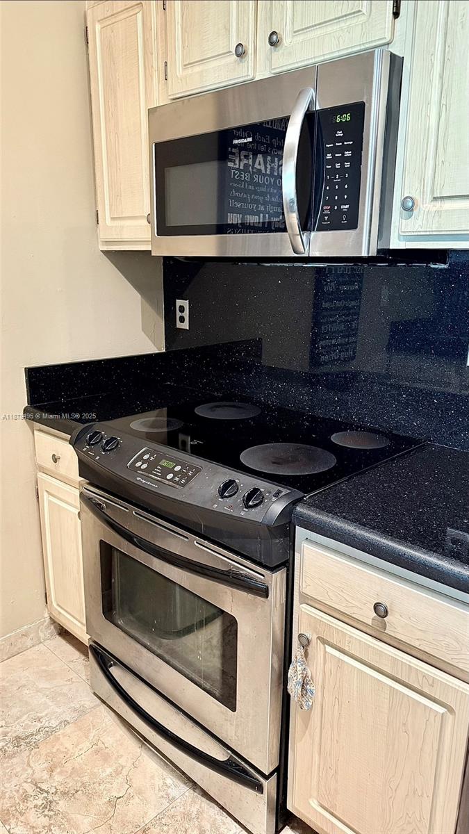 Property photo # 2