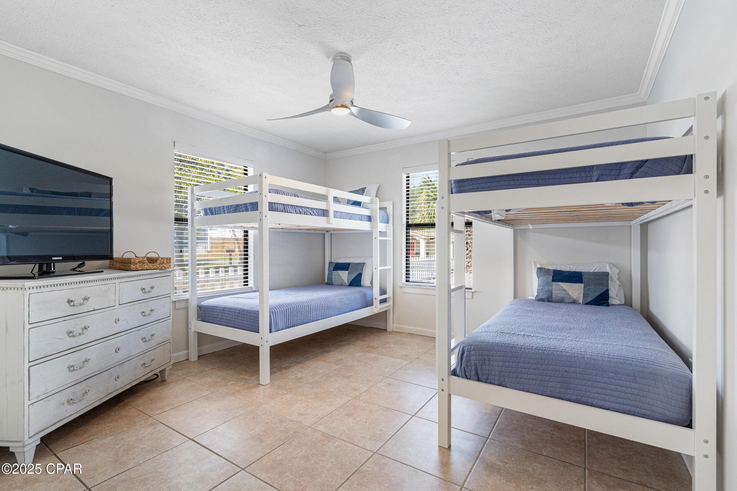 7qg0_6tajfbvmz Ojvzbq1yc0byj_q7fejgrju1vqds