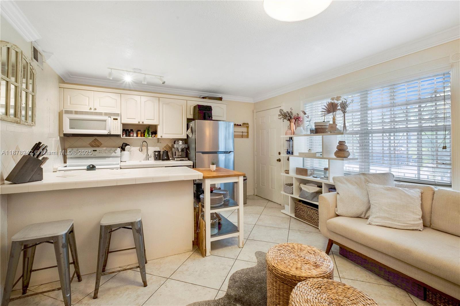 Property photo # 4