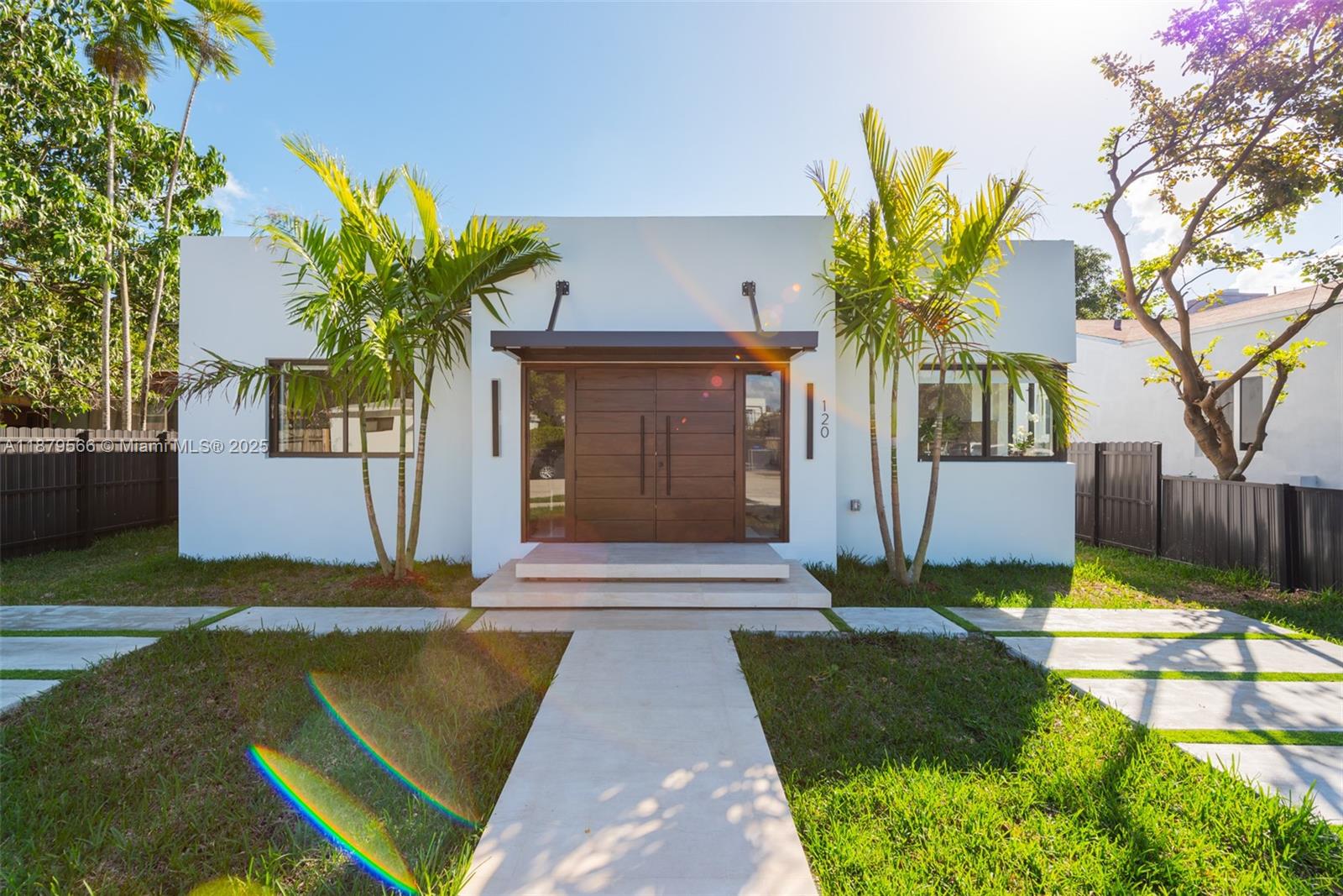 120 49th St, Miami, Florida 33137