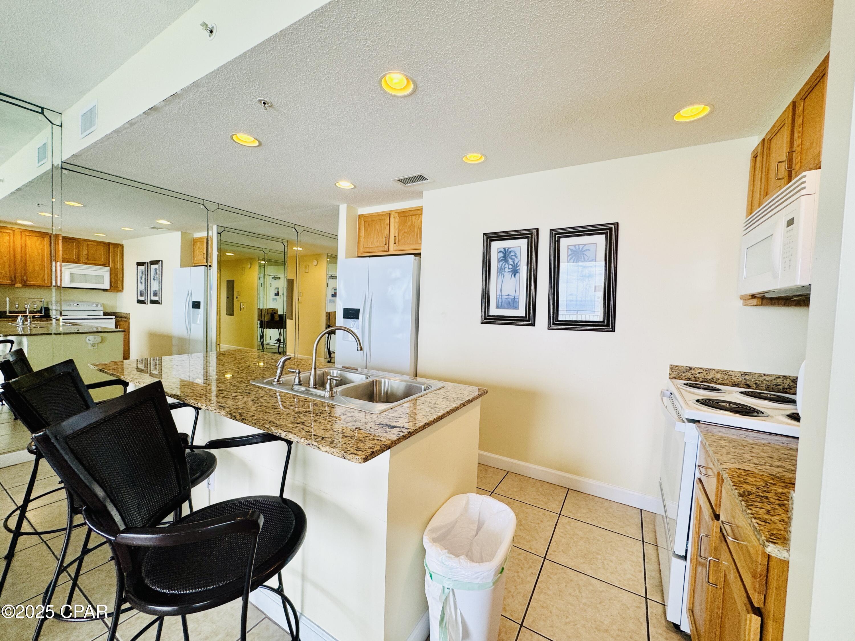 Nnn6dmh66bx_ Ksu8akbcw251eeti4nn2adlbumsodc