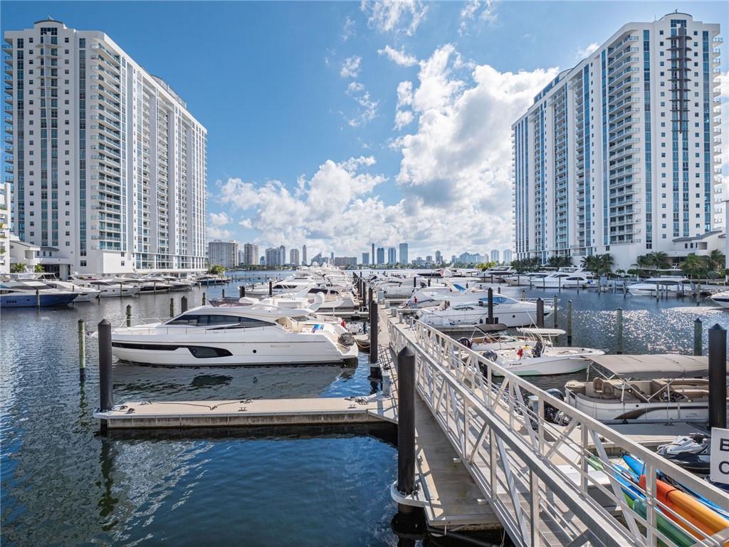 17111 Biscayne Boulevard Unit 2105 + 1  B O A T  S L I P, North Miami Beach, Florida 33160