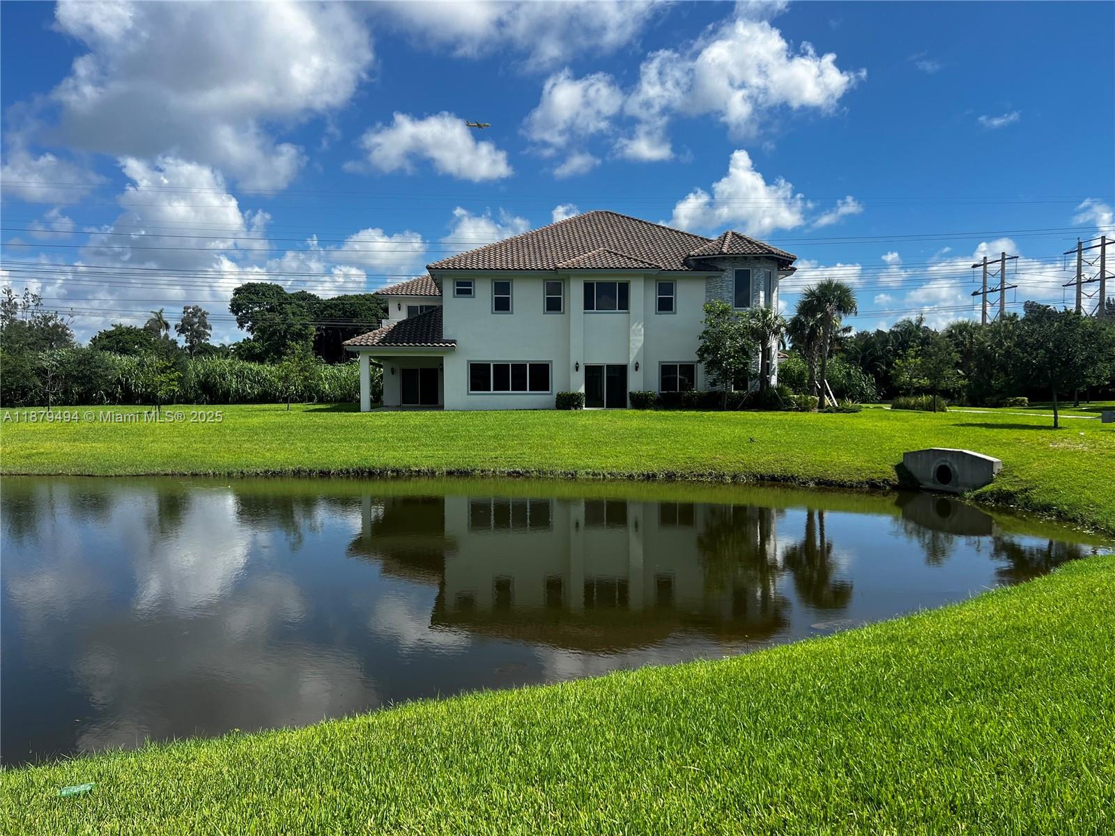 Property photo # 9