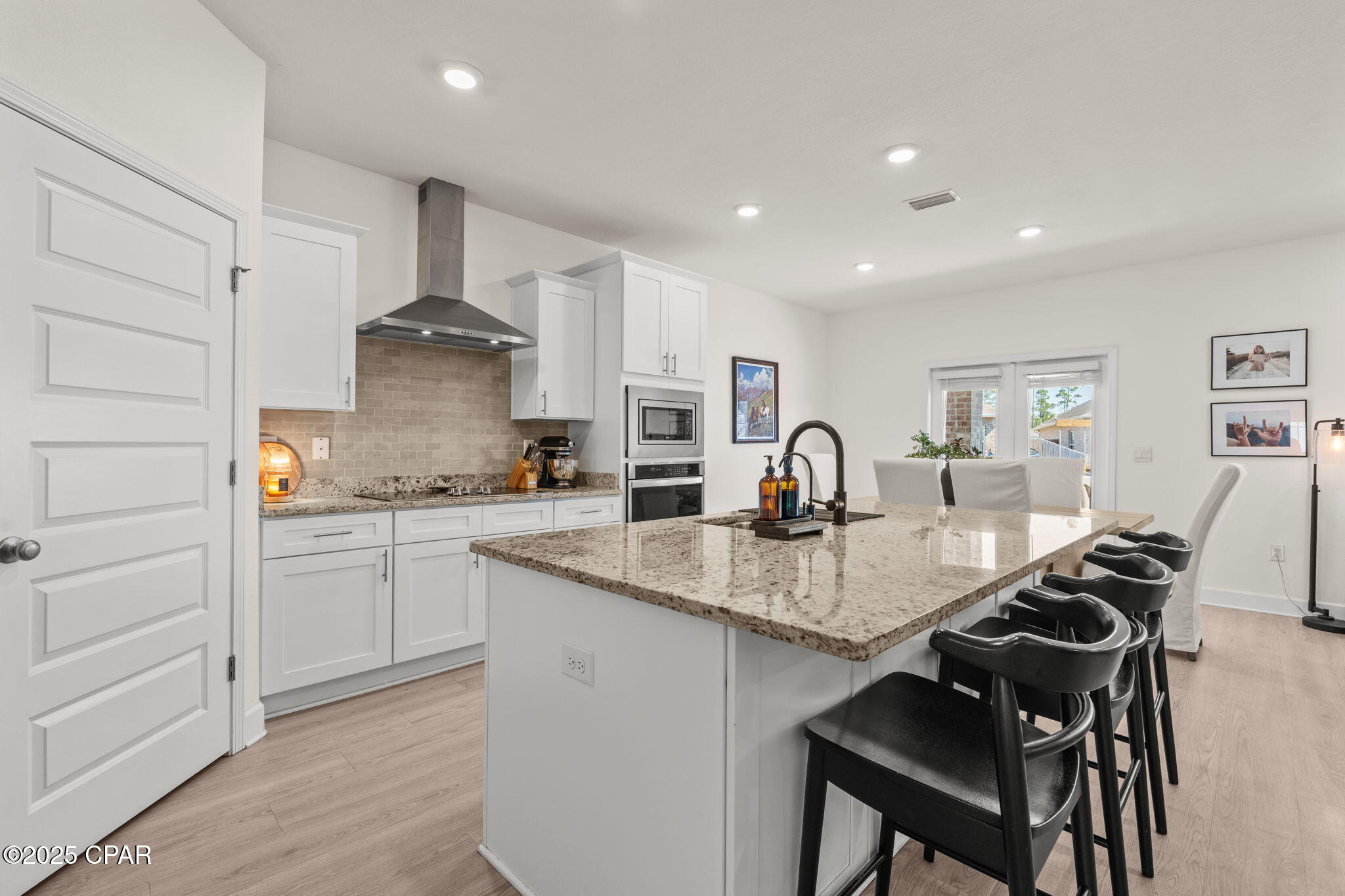 Eaxjejc2ljuvpebx9bavoiwiyq6ugqlfrvqft5zz Zc