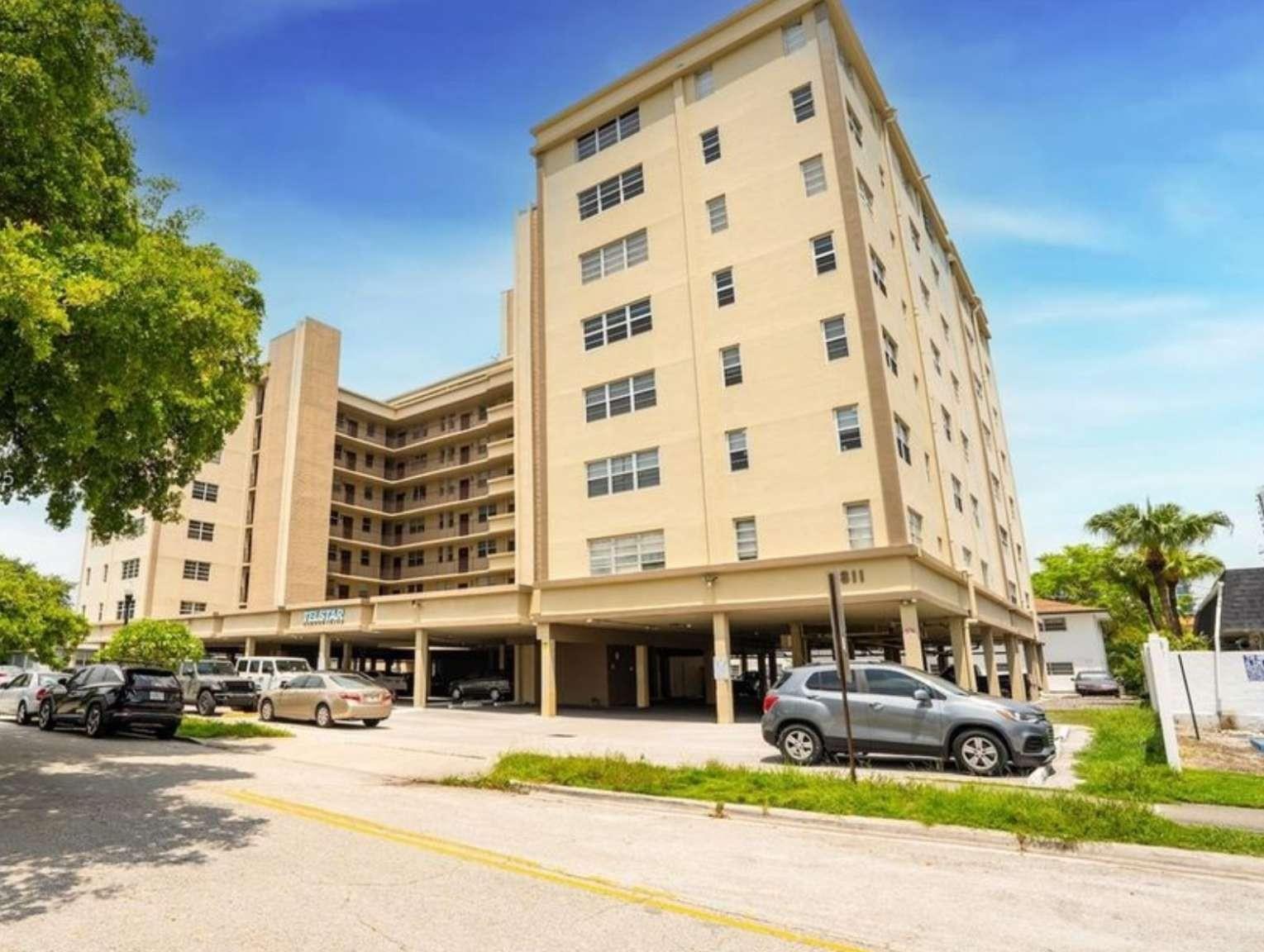 1811 Jefferson St Unit 810, Hollywood, Florida 33020