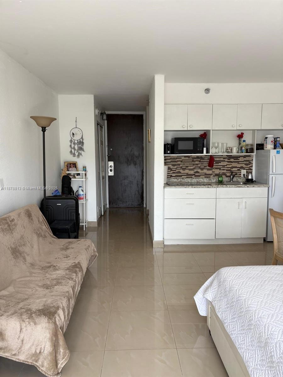 Property photo # 4