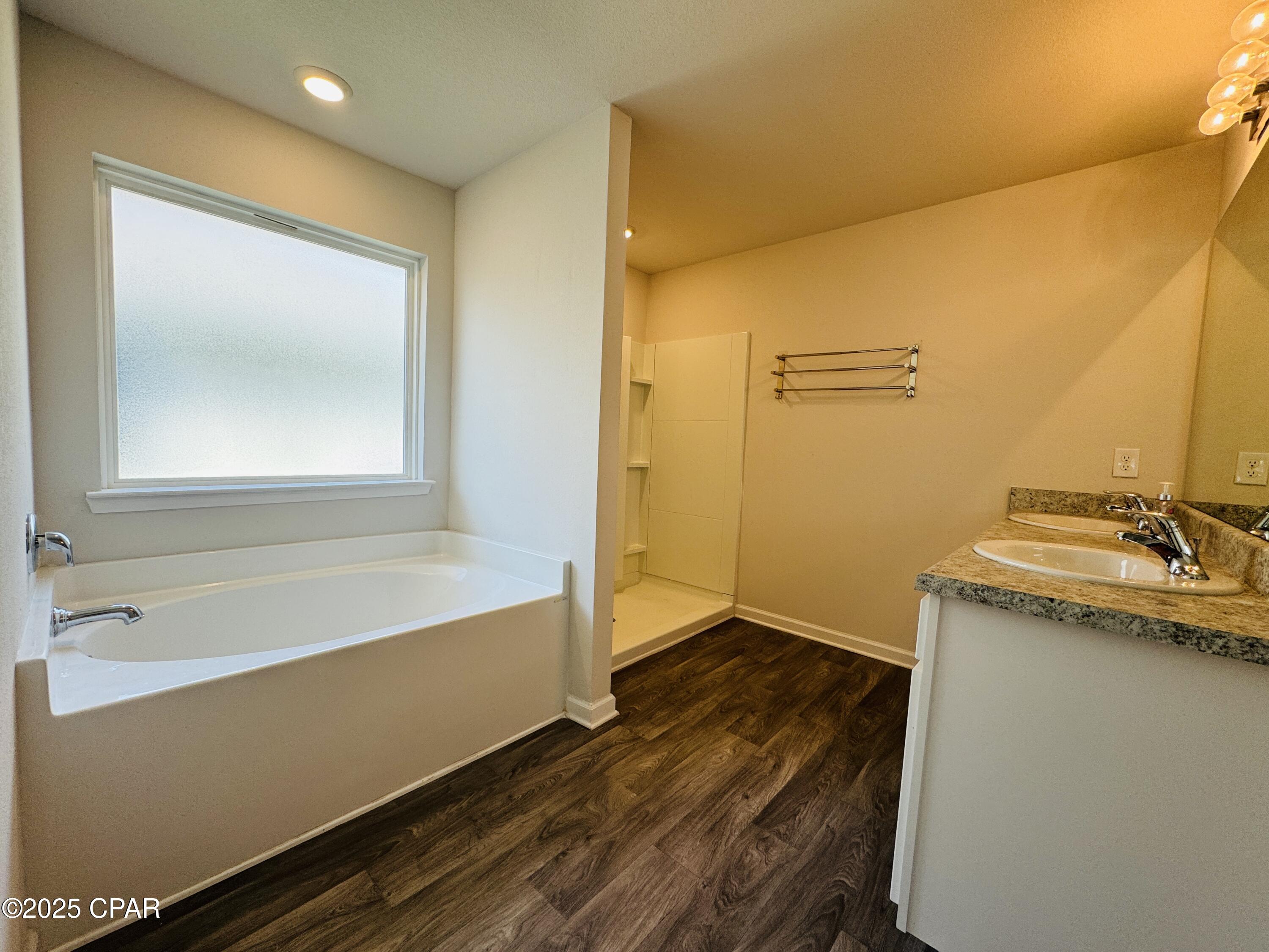 Image 12 For 4011 Silver Spur Road