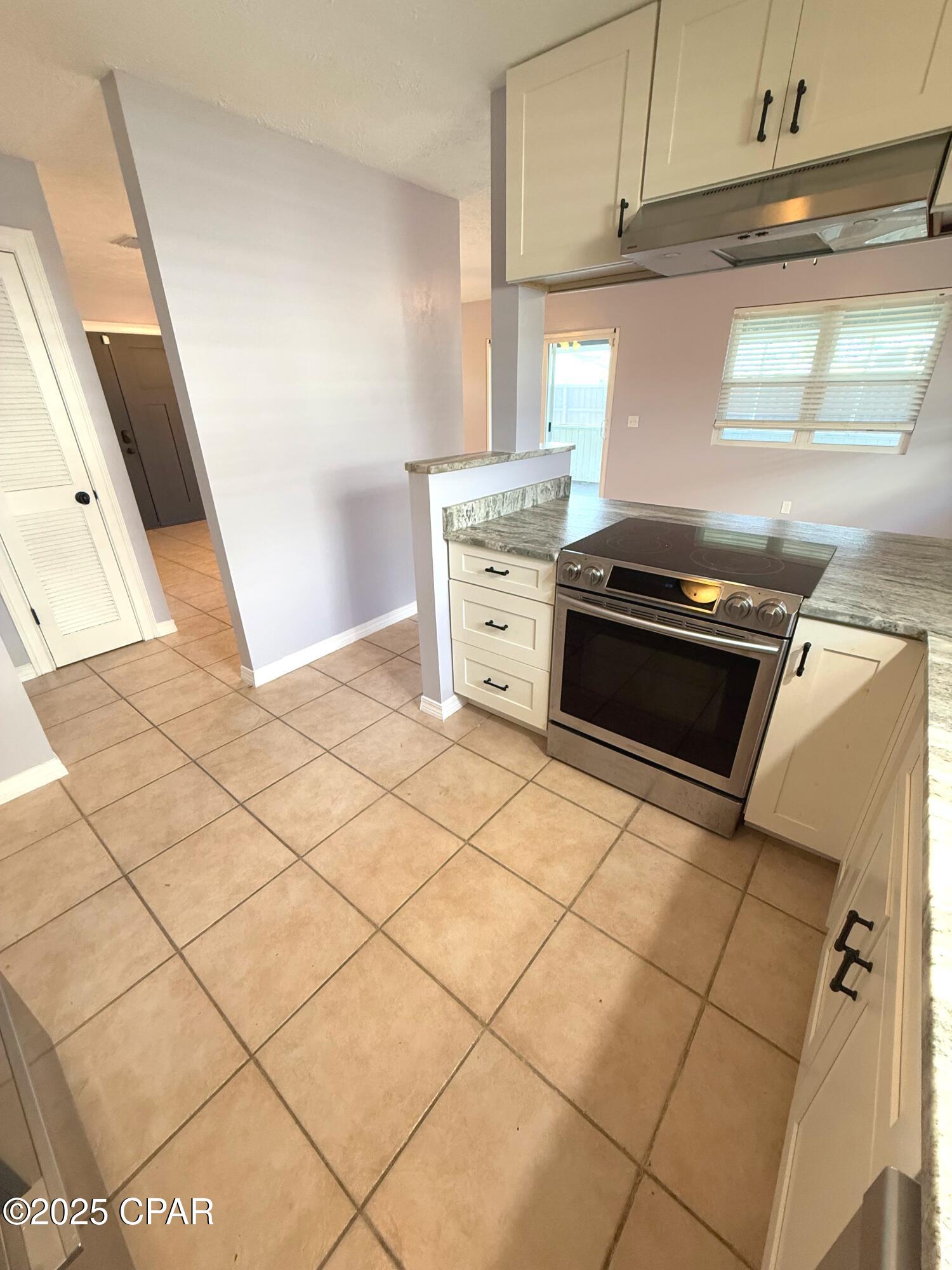 Image 11 For 3900 Wasp Street
