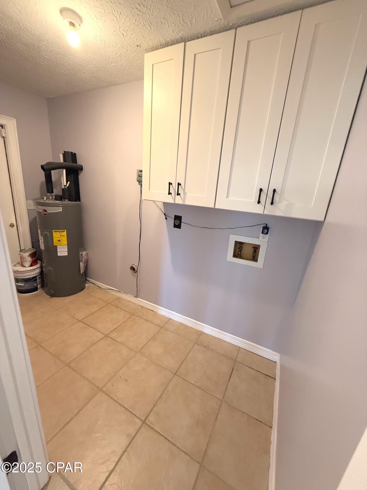 Image 12 For 3900 Wasp Street