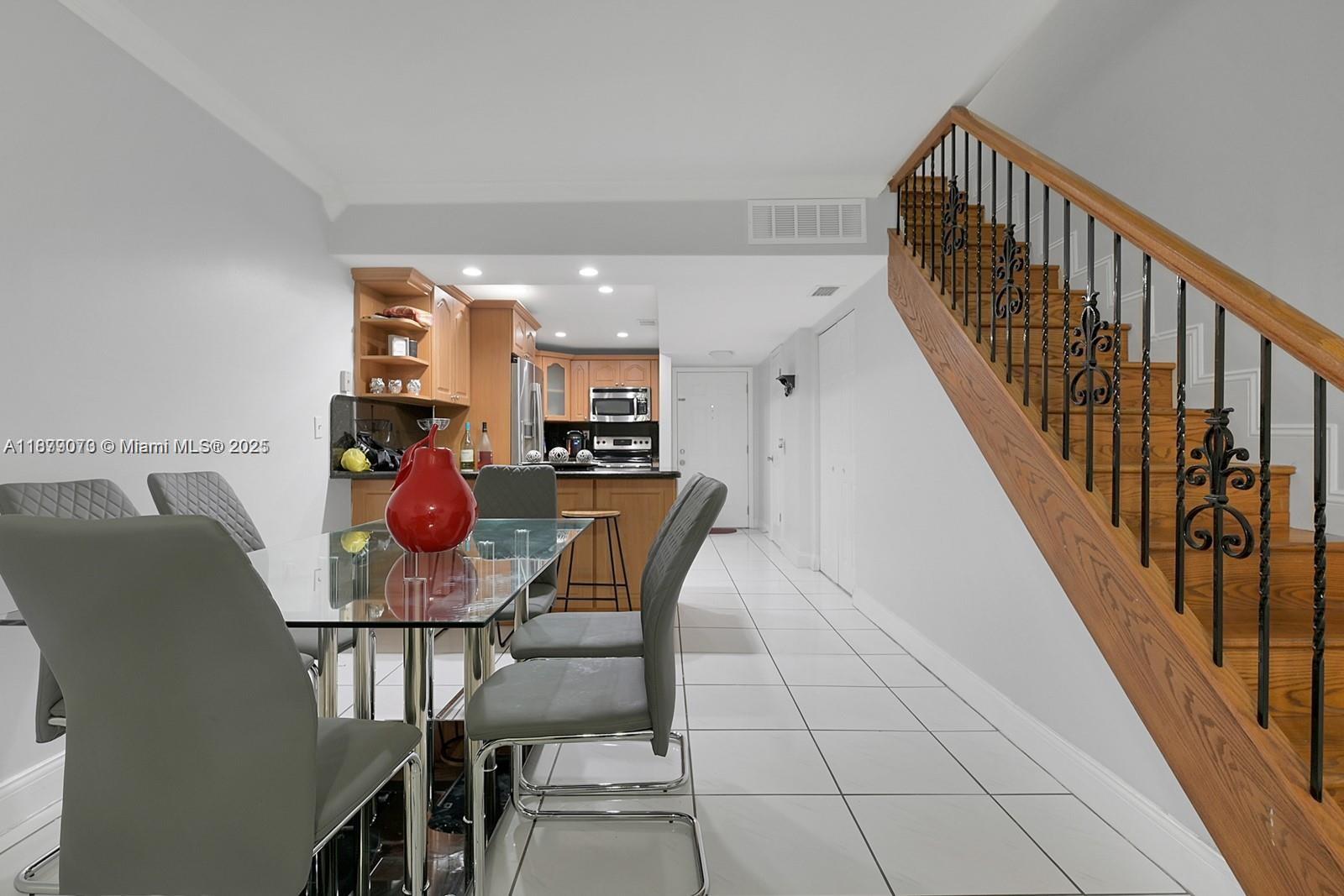 Property photo # 6