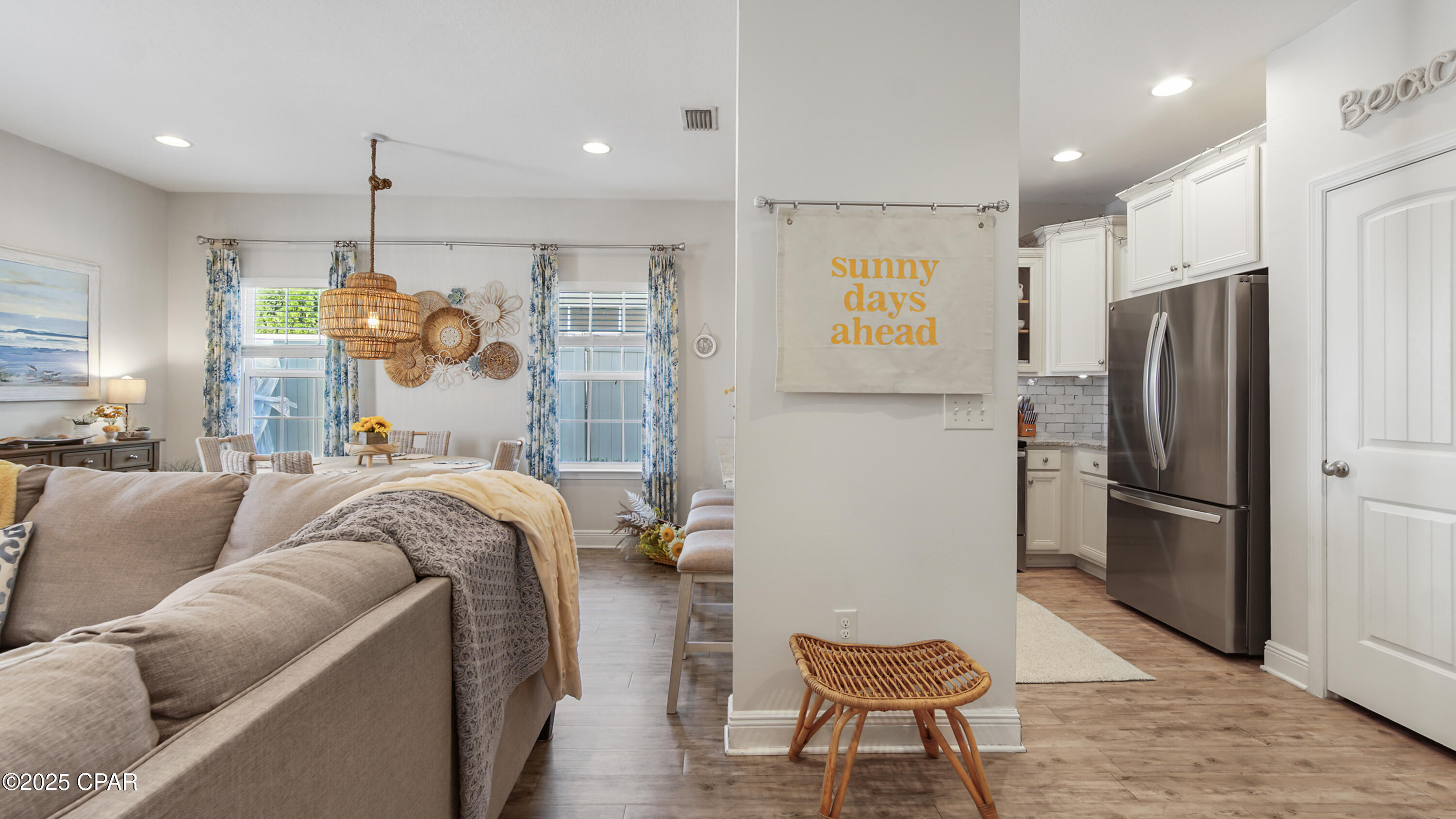 Image 11 For 308 Sand Oak Boulevard