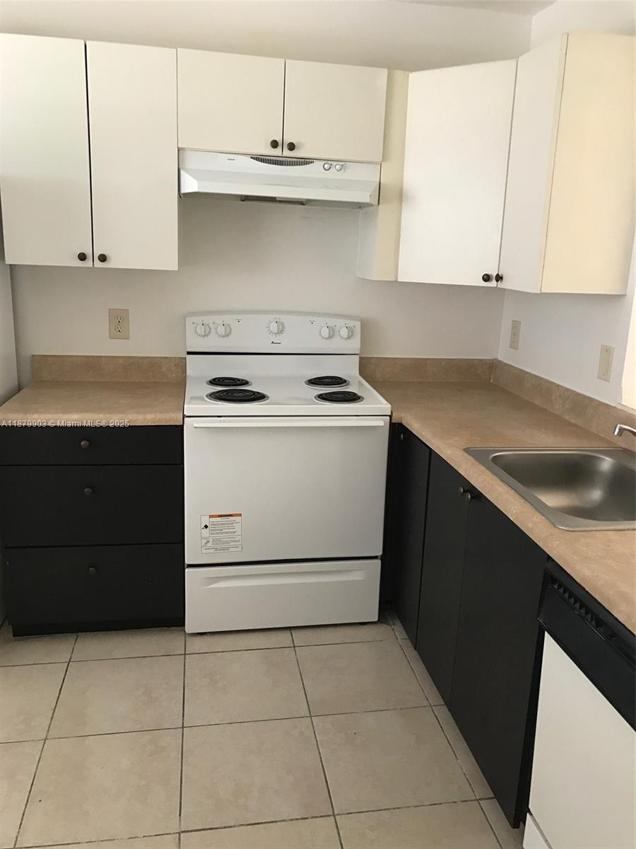 Property photo # 9