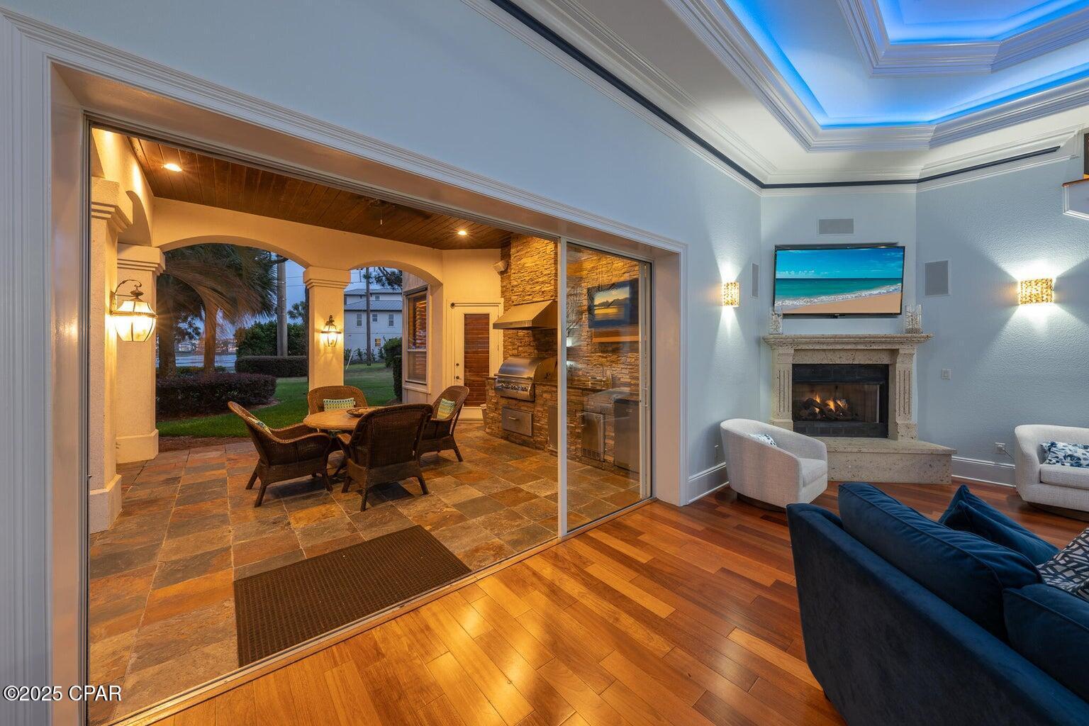 M1skjzcf5x2itvywwtwv Untouckviitvdbnoyzmouy