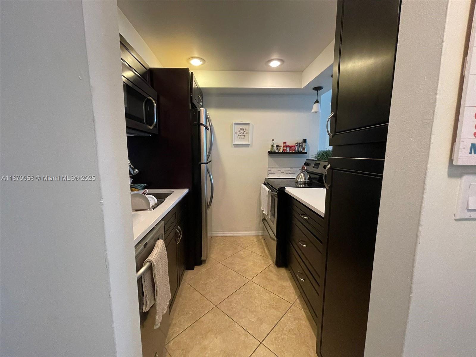 Property photo # 6