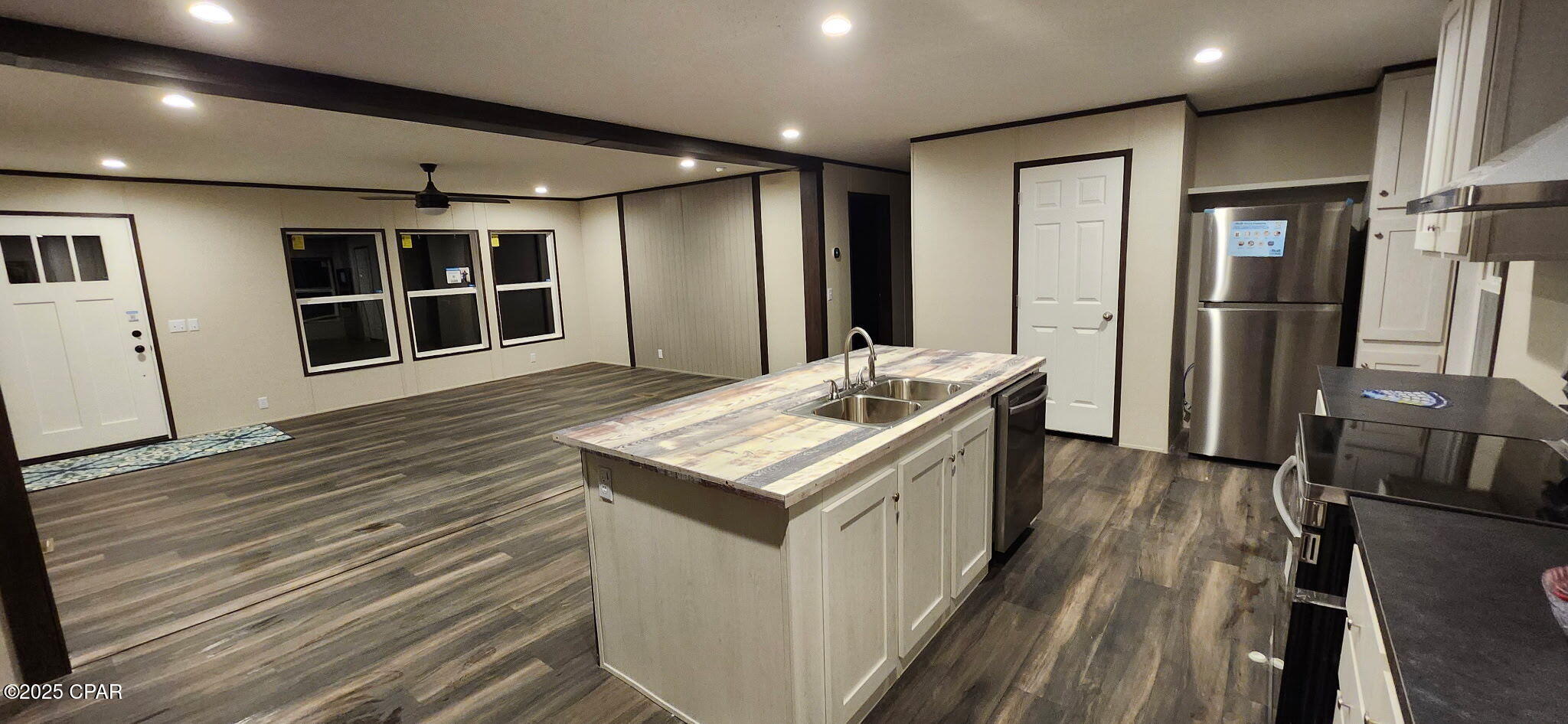 Image 17 For 3041 Hunter Fish Camp Road