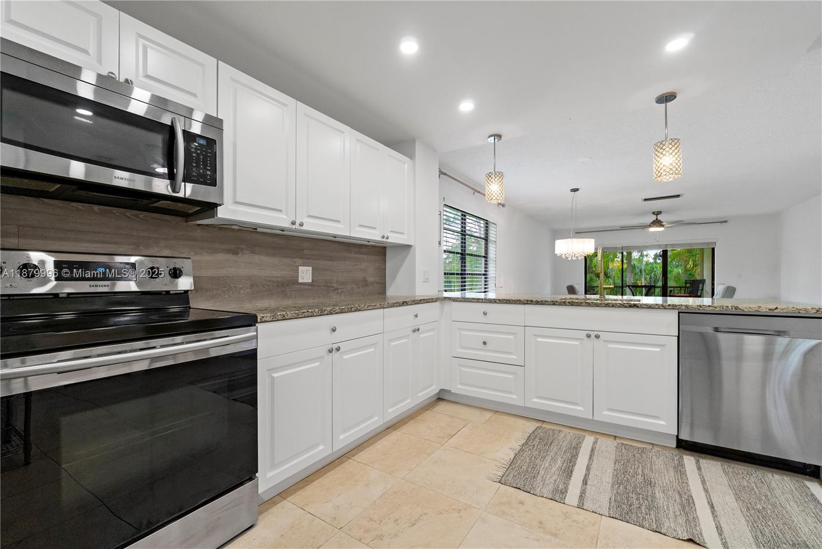 Property photo # 4