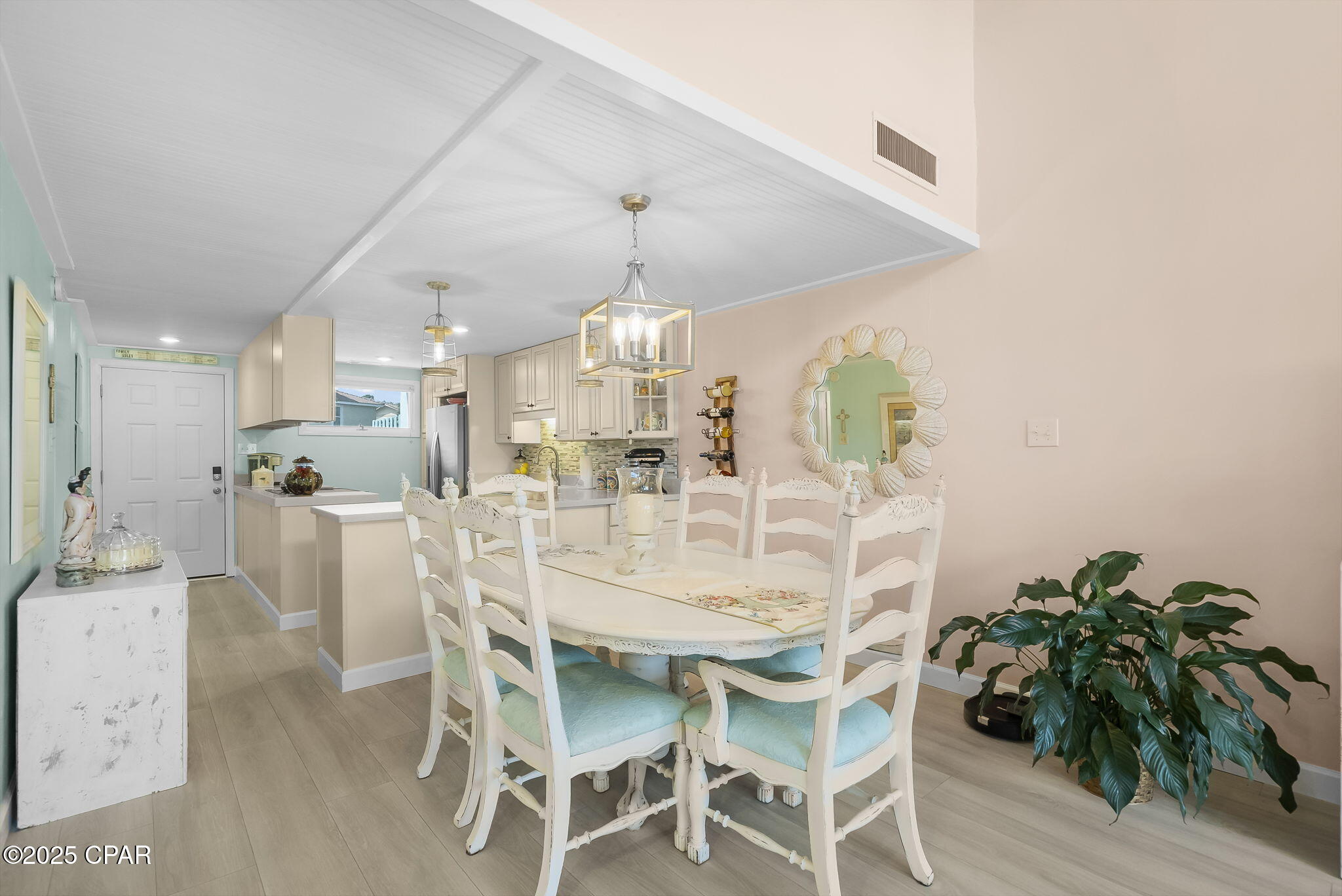 Rourjji7r9slvob0_weugzmgpy4a60h5soavu1zxwo0