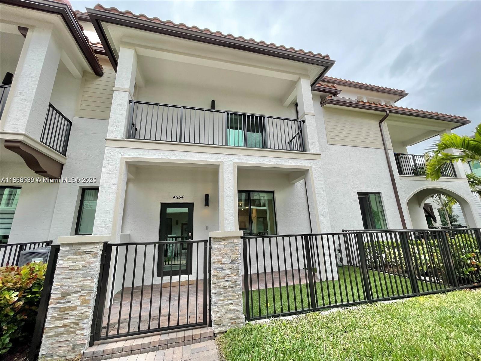 Property photo # 0
