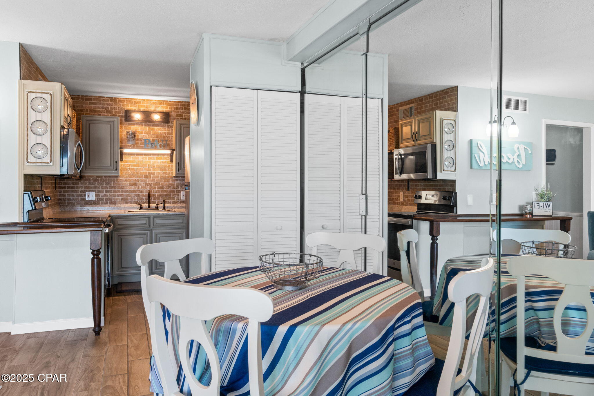 Vwhgviyr5s1vbuzffuiyczjciawzsdbnlfhy4c4ibzy