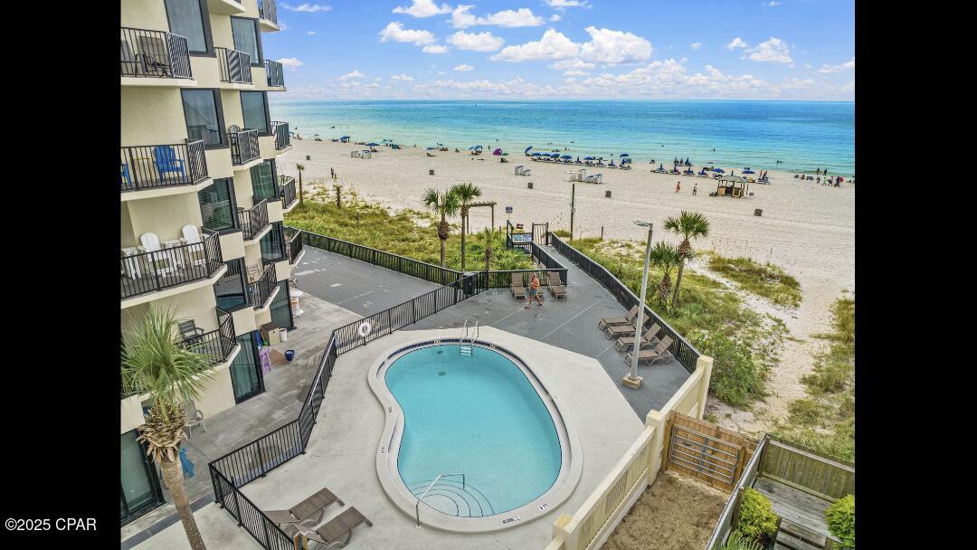 Tqusmihtc9eszdbkgd4e Tbq2kvbkhawthvaamra3fa