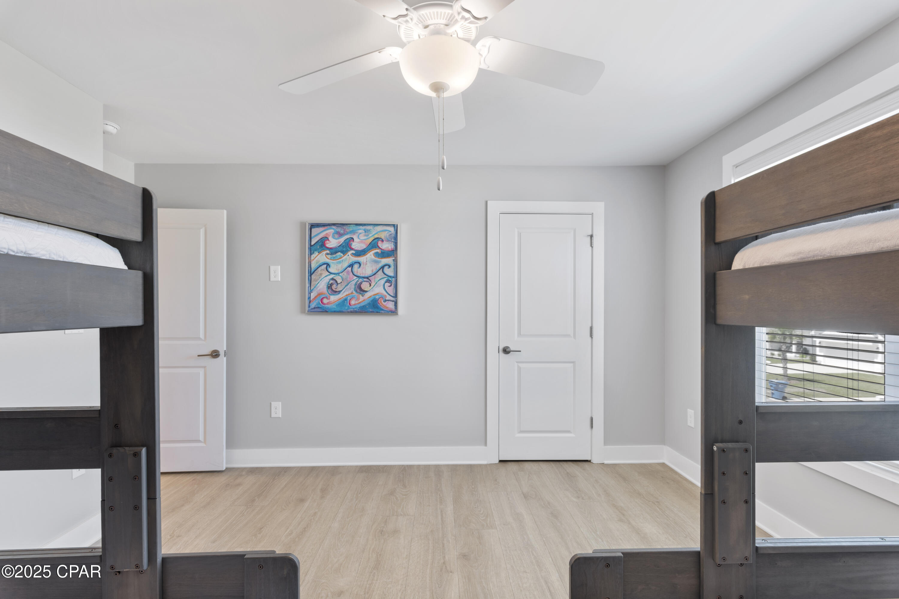 Srtsbzddcxgl Y2wiqnwiasat8gphi1bnuyaey D1r0