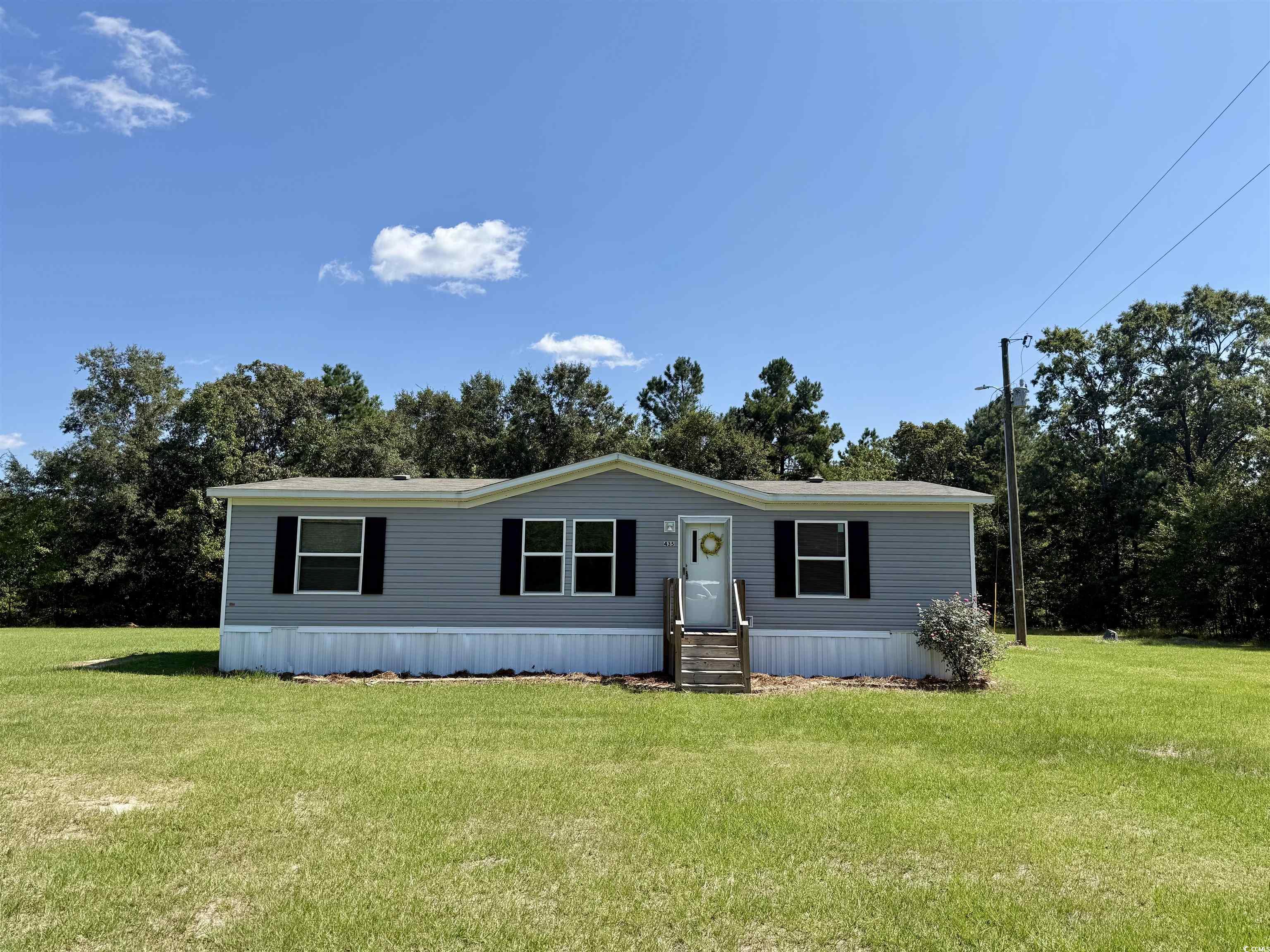 435 Alligator Ln. Andrews, SC 29510