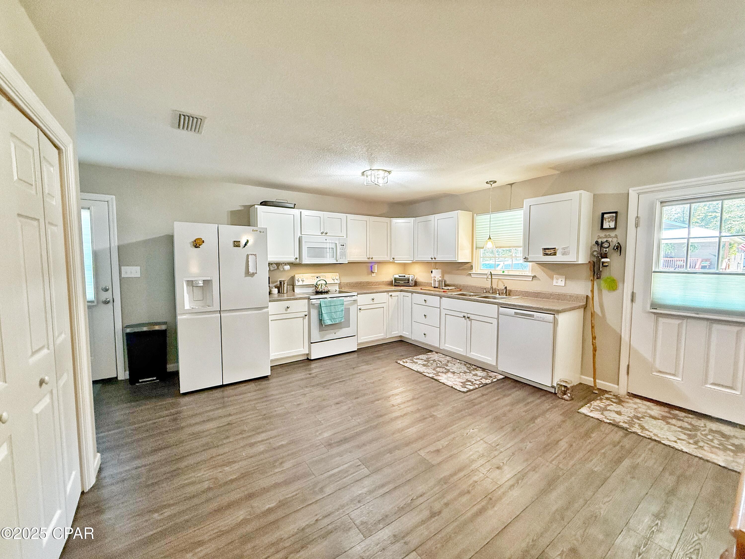 Xlo9xwggayzclmmpqborl2fv9nmchpbml5ayxhzcmea