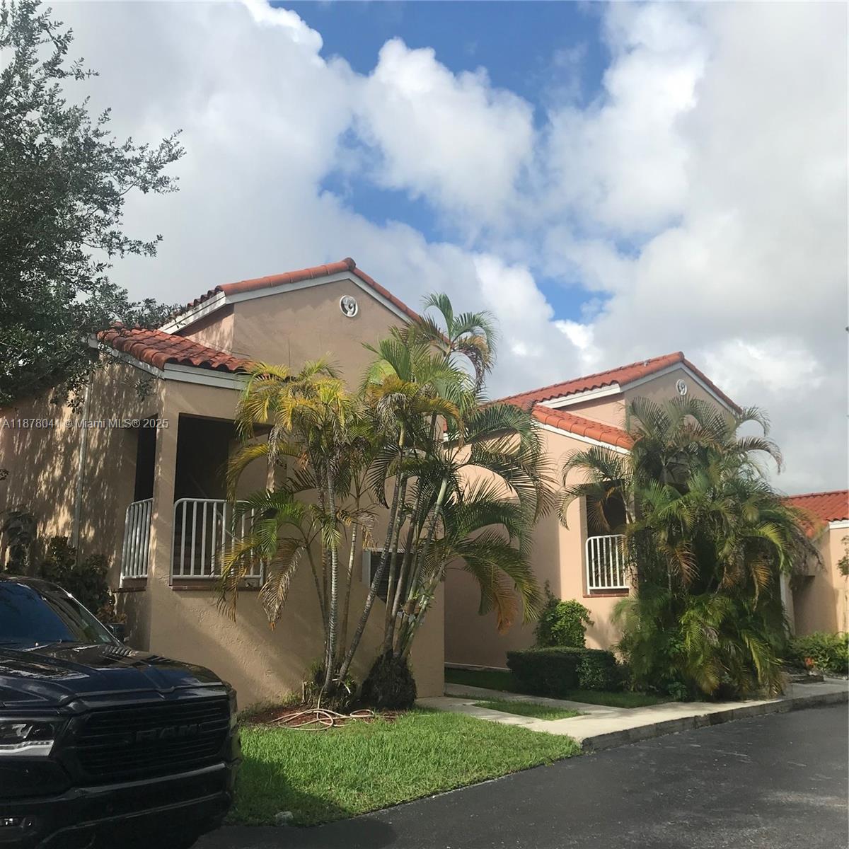 Property photo # 9