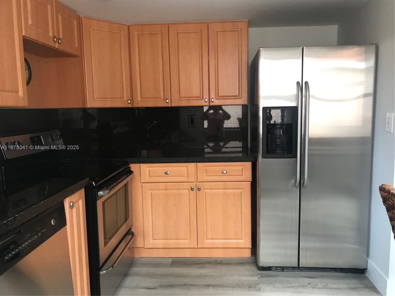 Property photo # 8