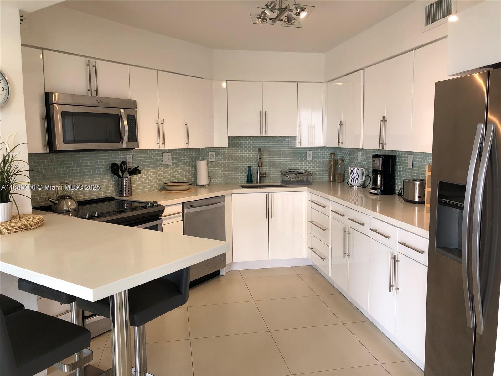 Property photo # 6