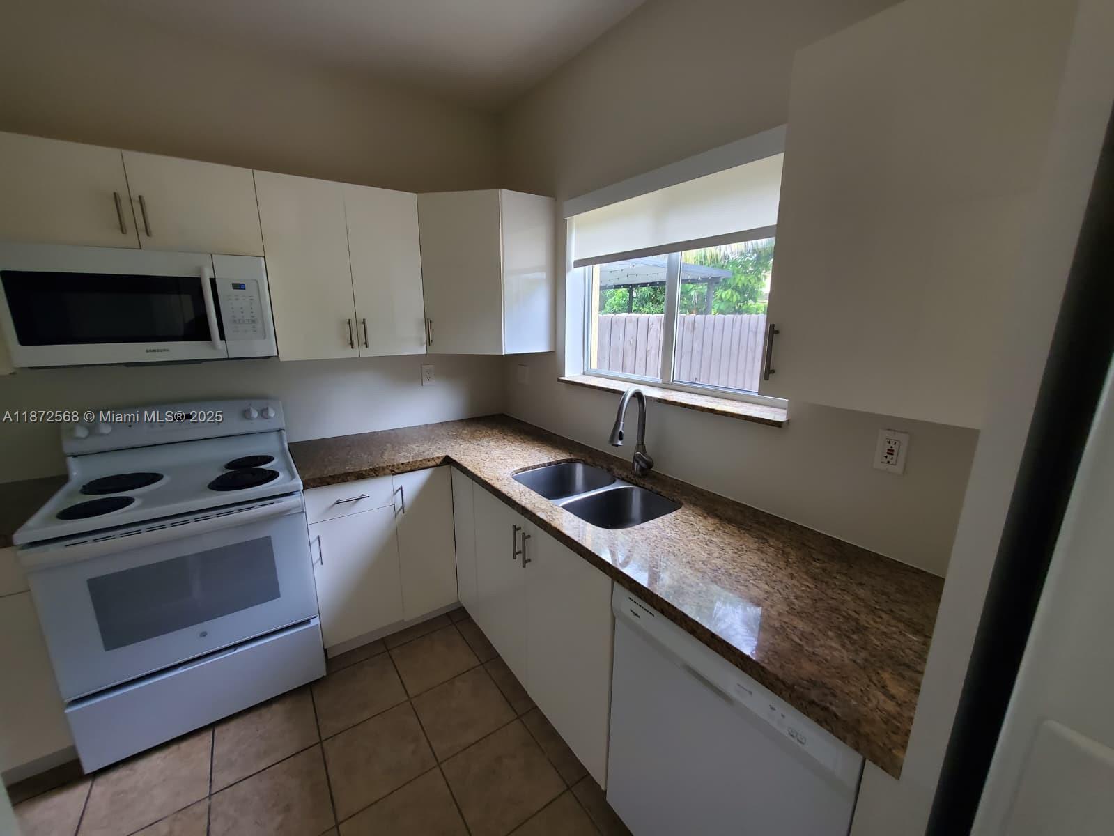 Property photo # 8