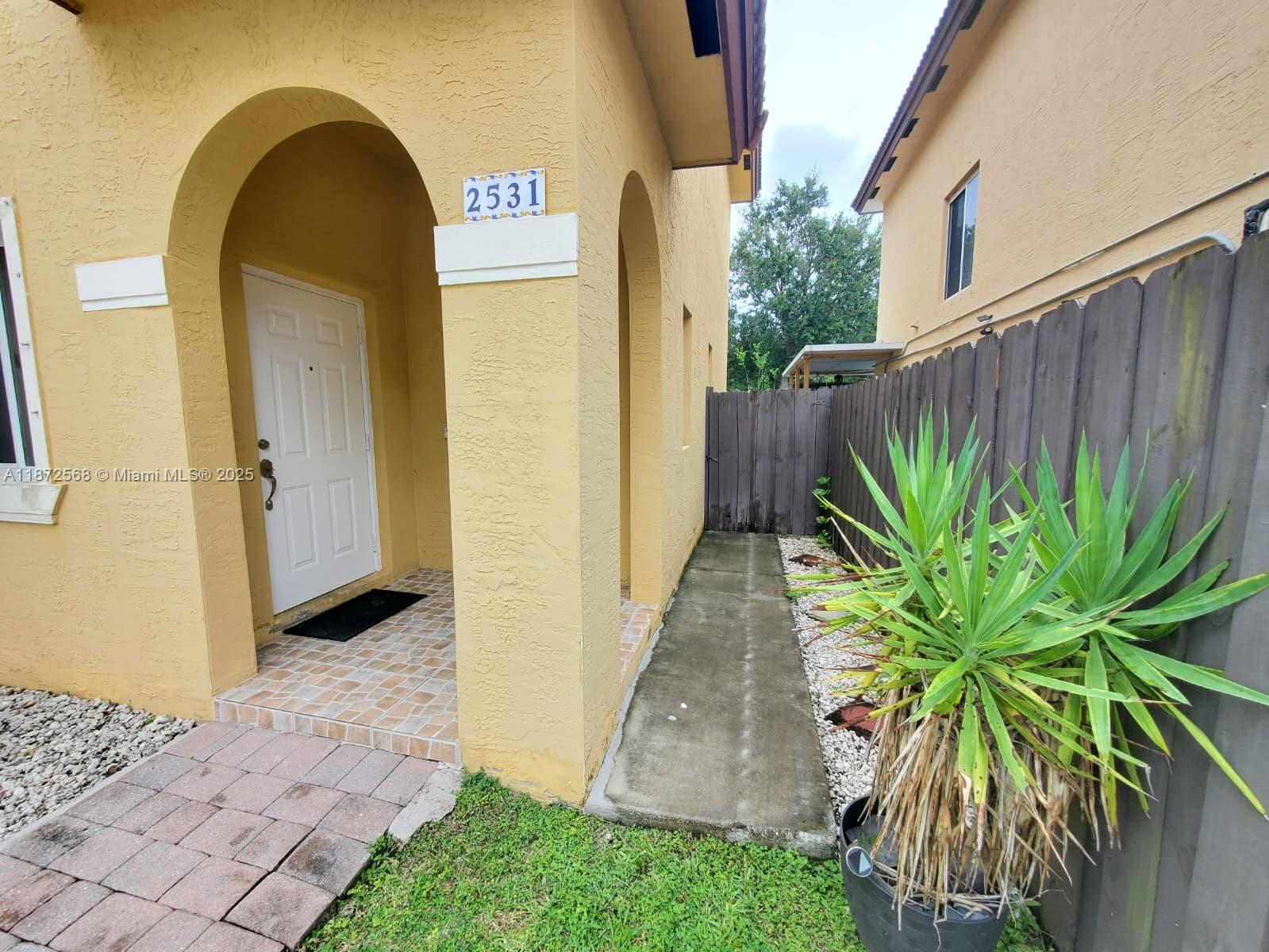 Property photo # 4
