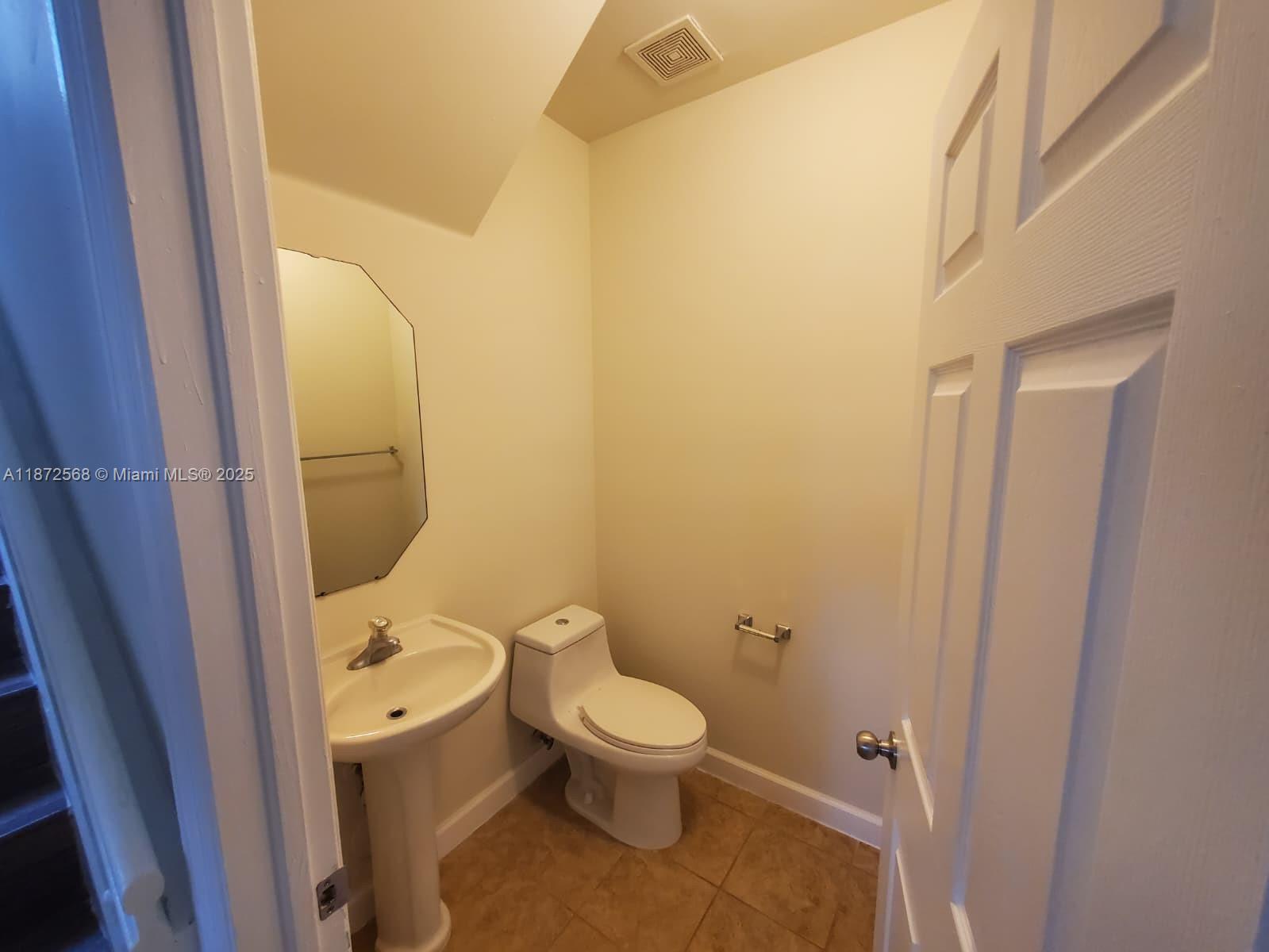Property photo # 6