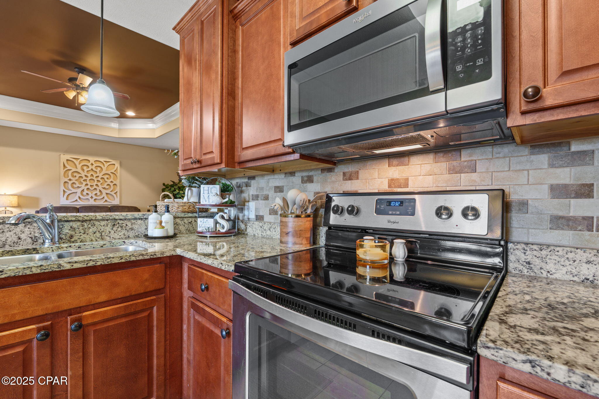 Bzyr 4l7o6rb7a087 M8esgco2zjlazbcmoiyx6k6v8