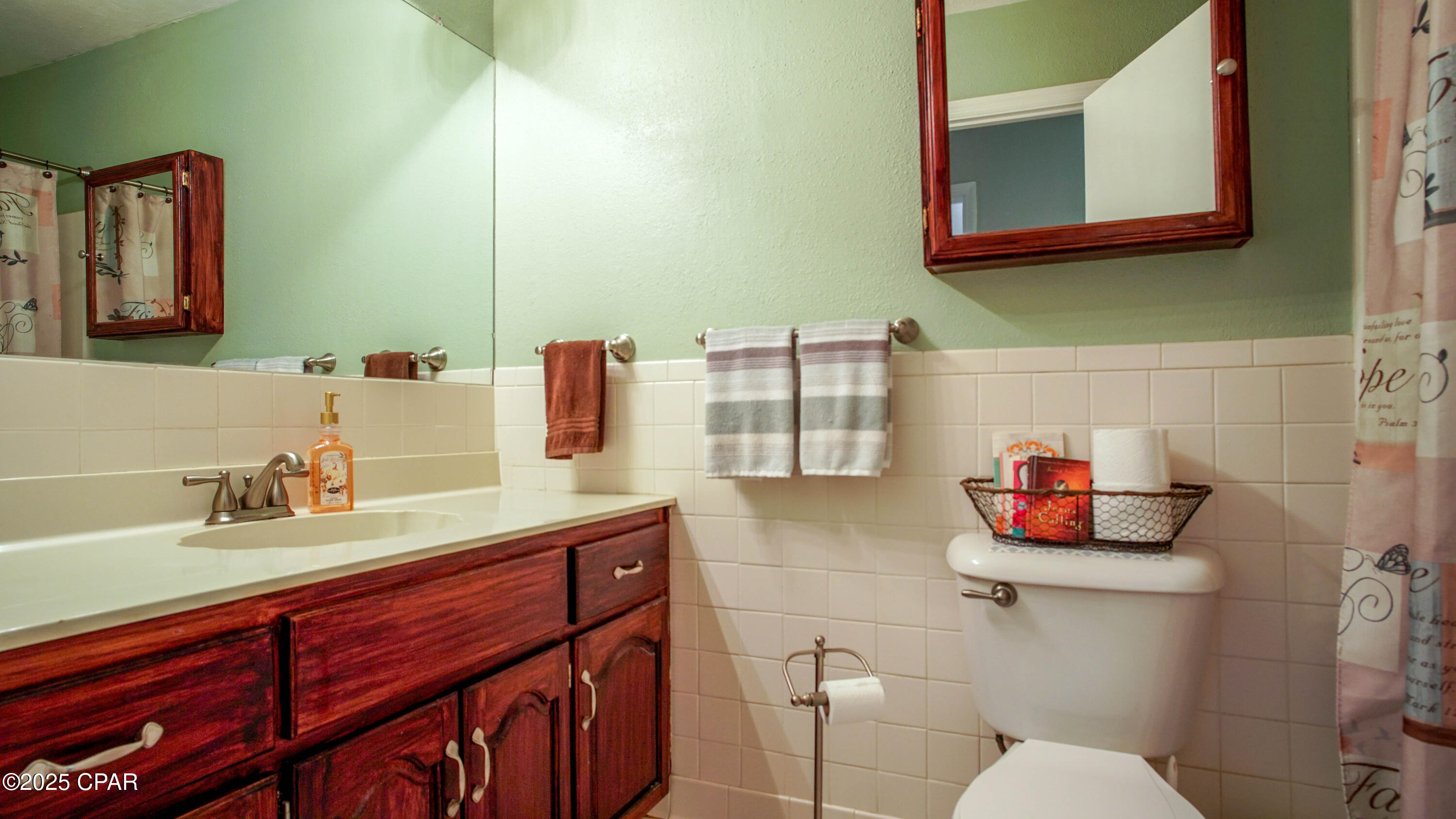 Cg1blmyhk5cujbujwcdrjjfa260whahgur0pcsexkzq