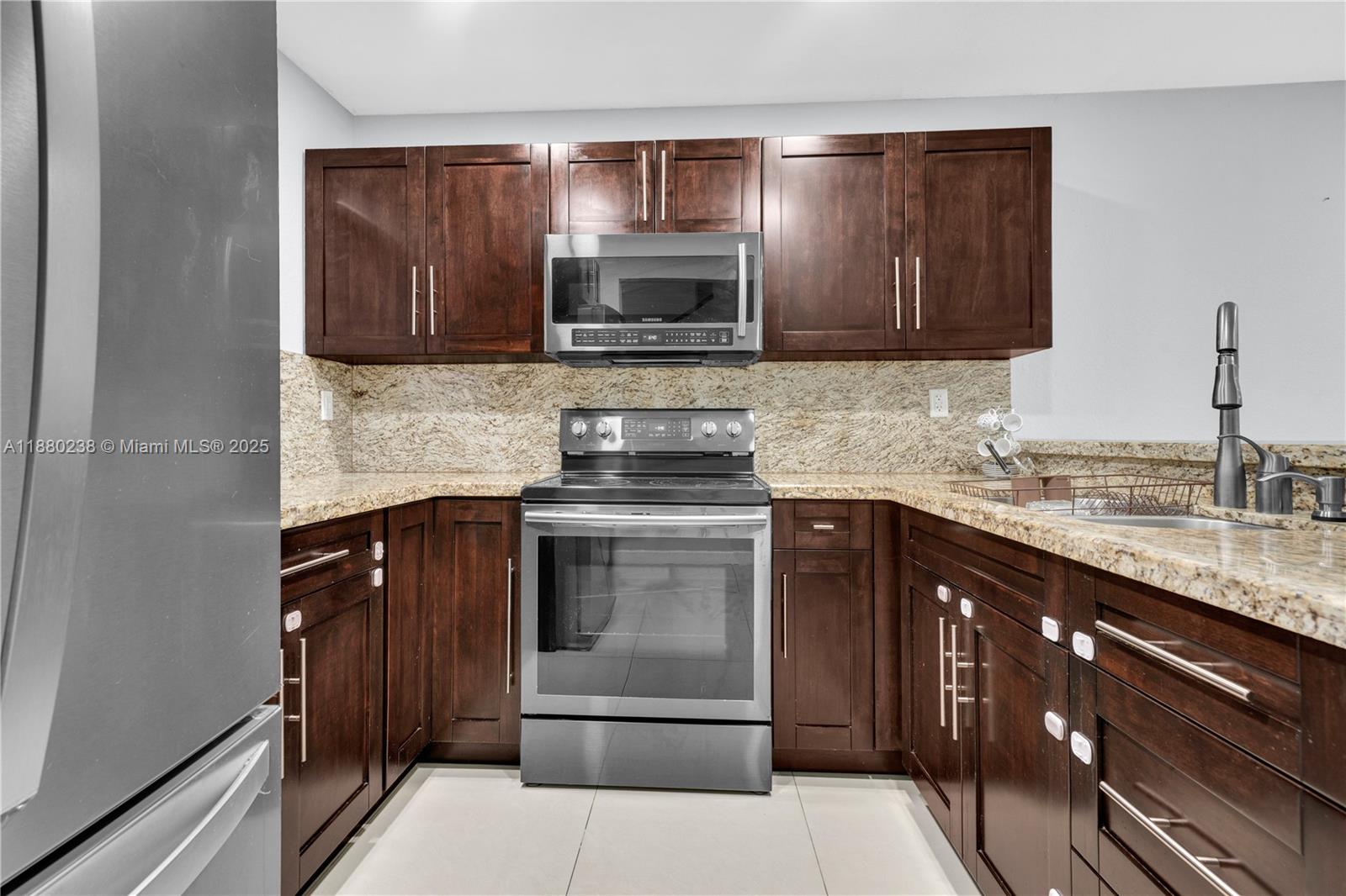 Property photo # 8