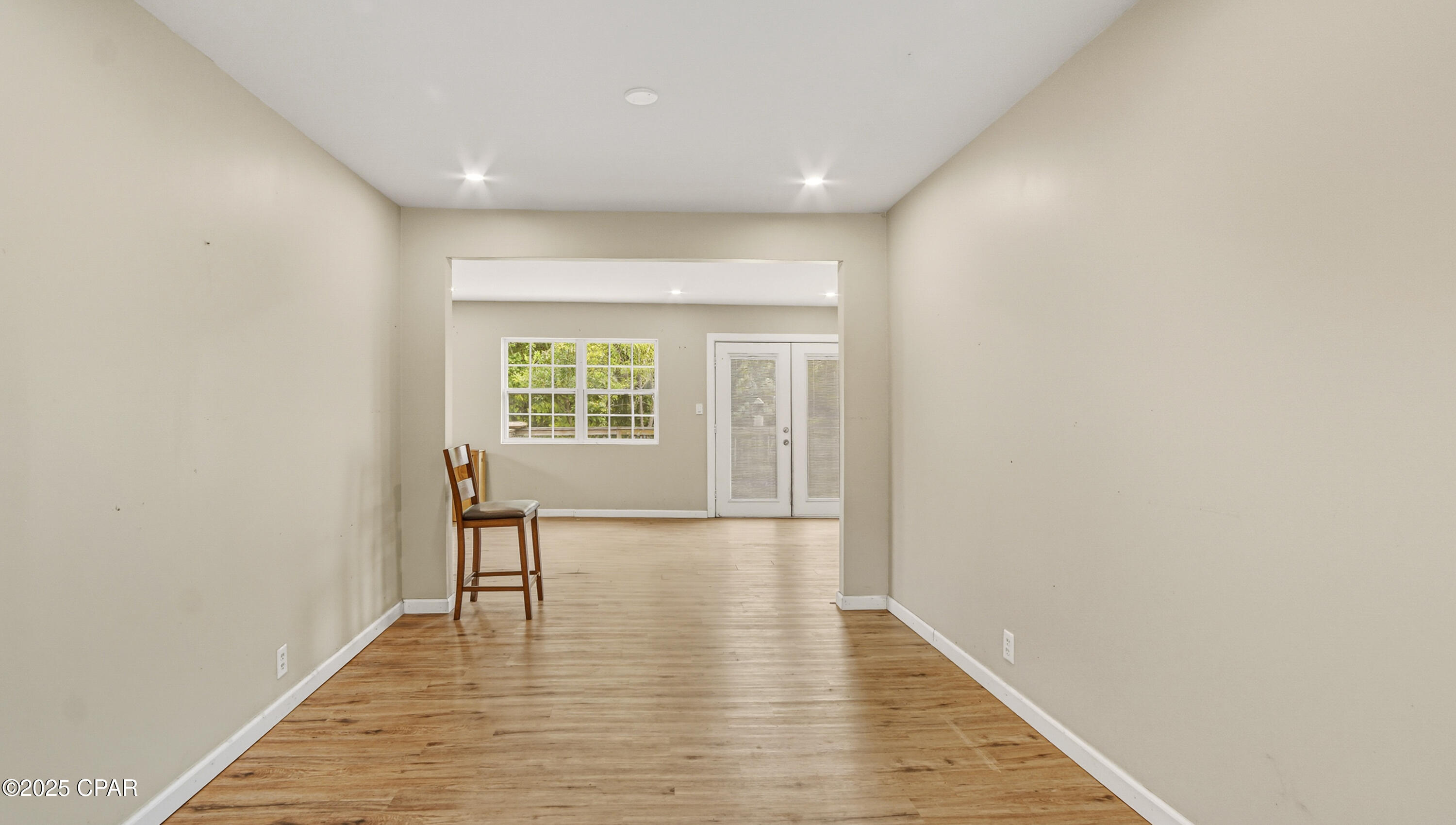 Image 10 For 1112 Earl Avenue