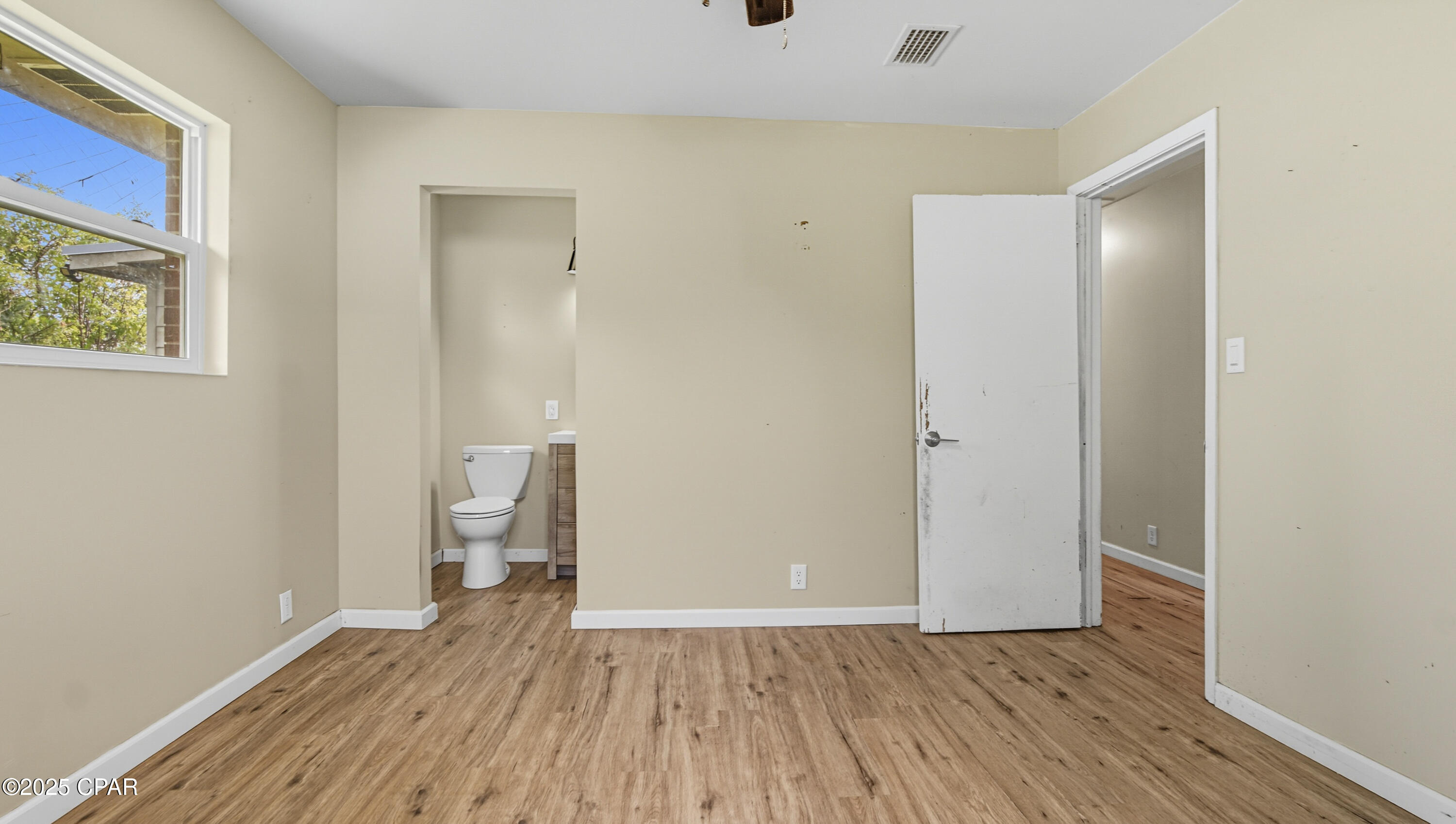 Ceygmw3tdu17diqqqcj8lop5aecimwhpaxyku1atfvc