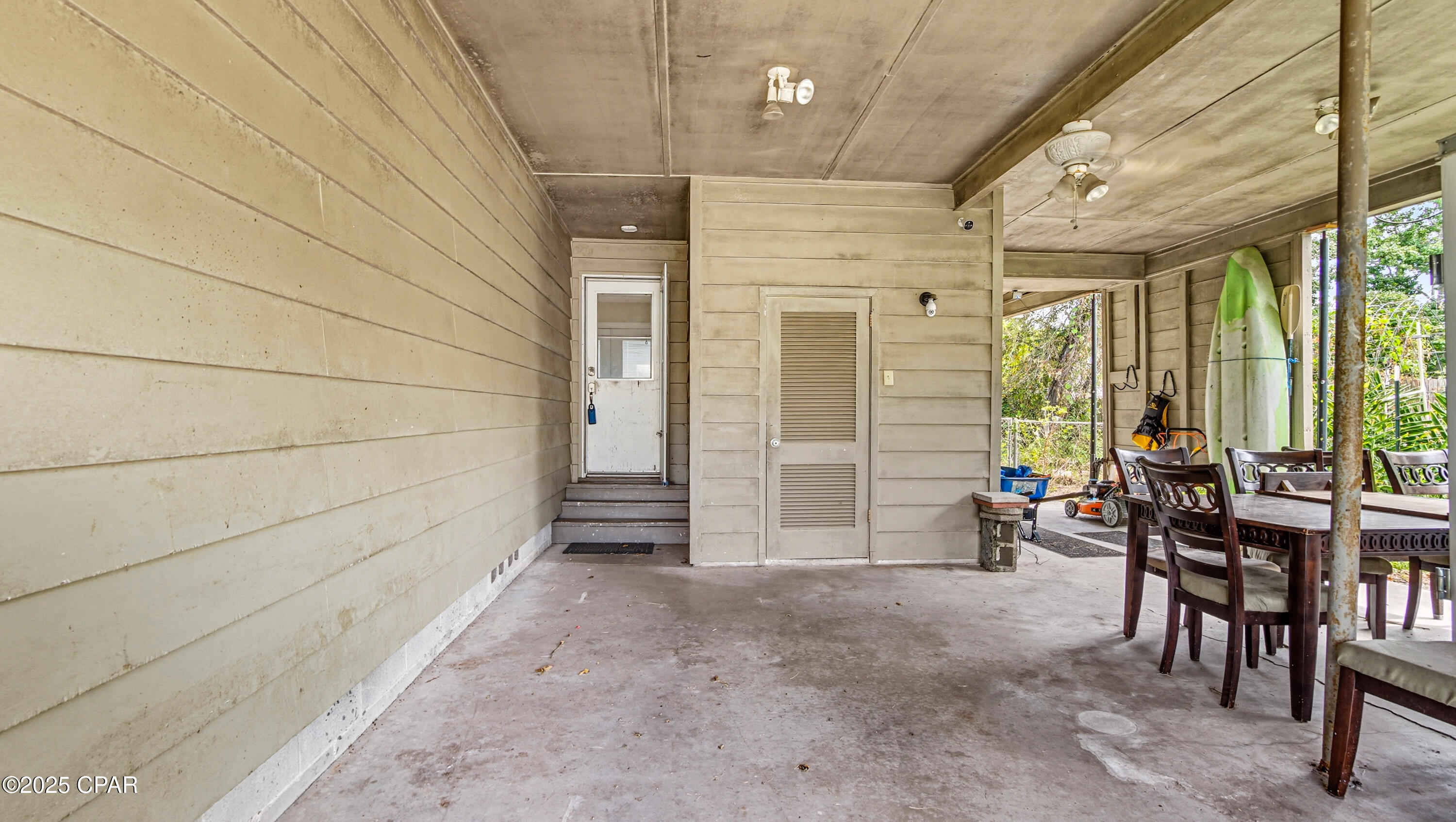 Image 4 For 1112 Earl Avenue