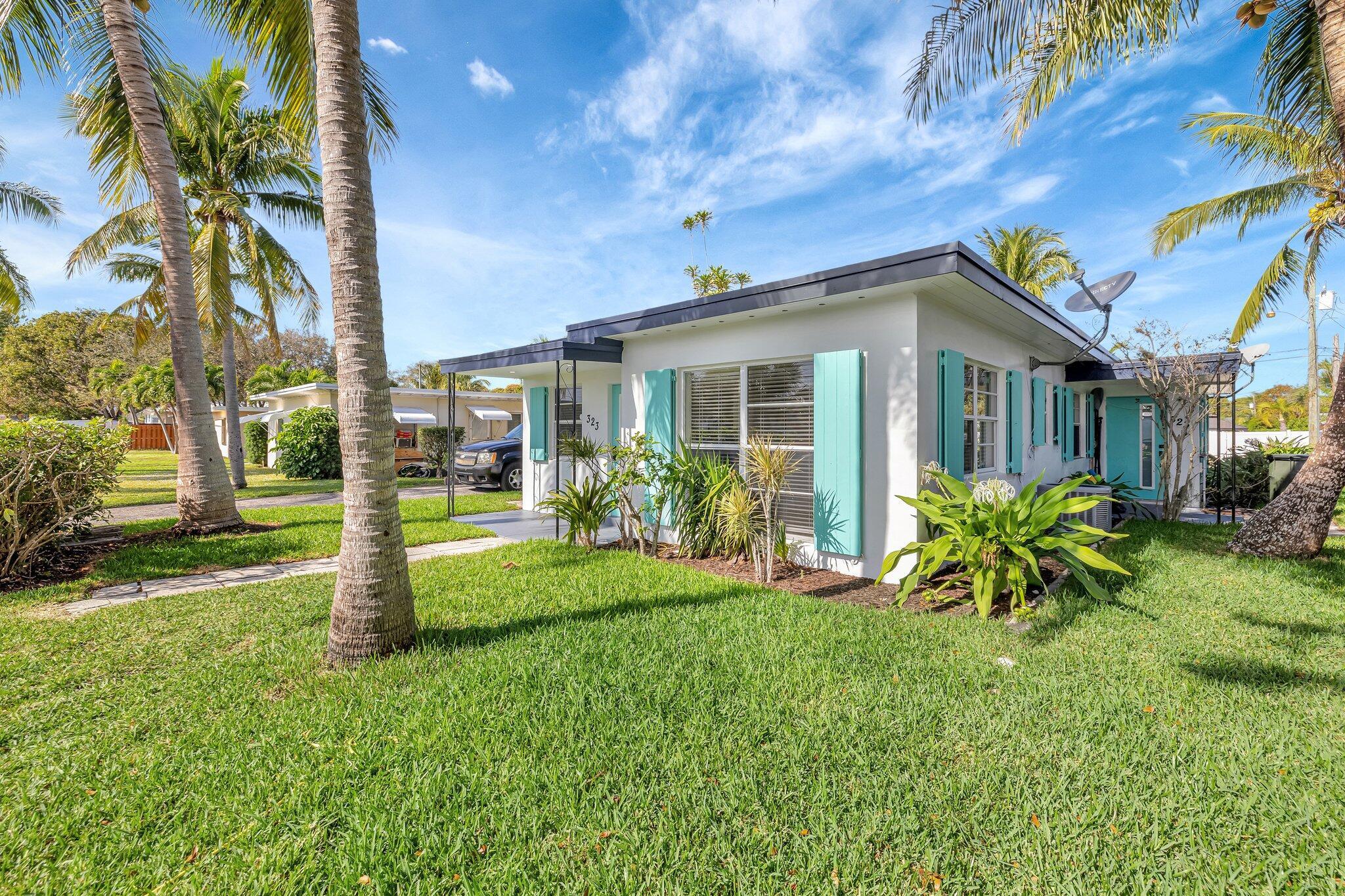 325 De Carie Street, Delray Beach, Florida 33444