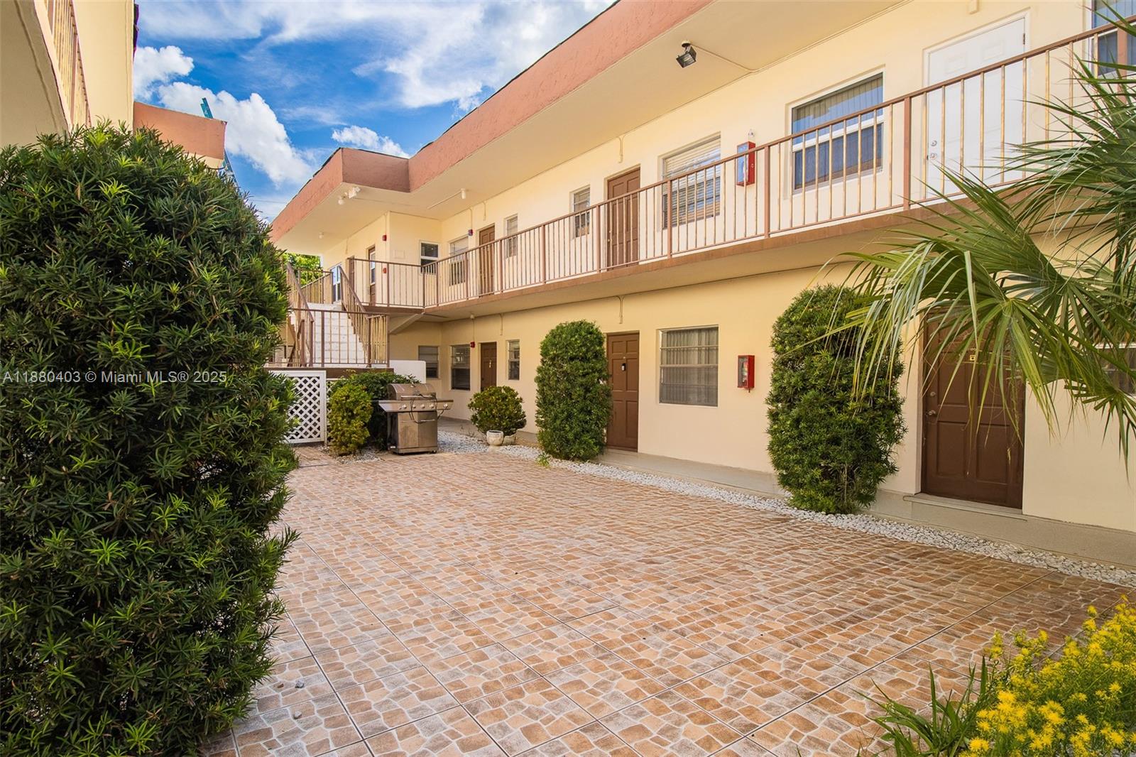 Property photo # 0