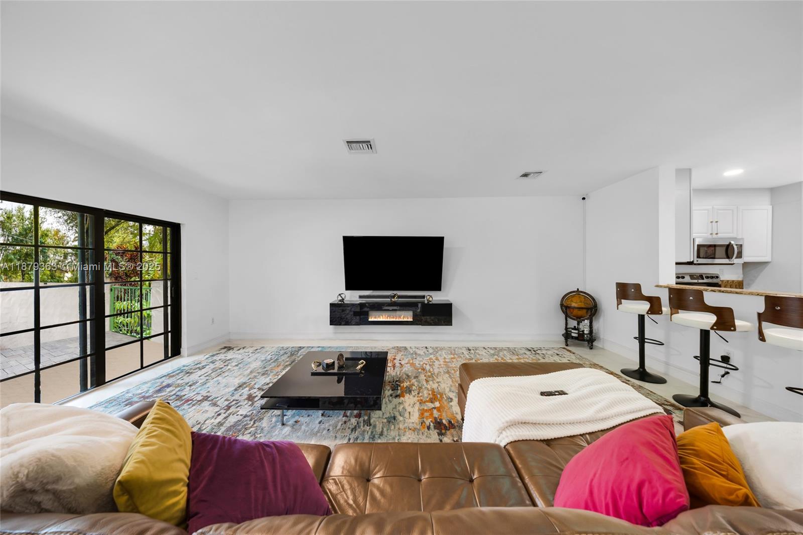 Property photo # 2