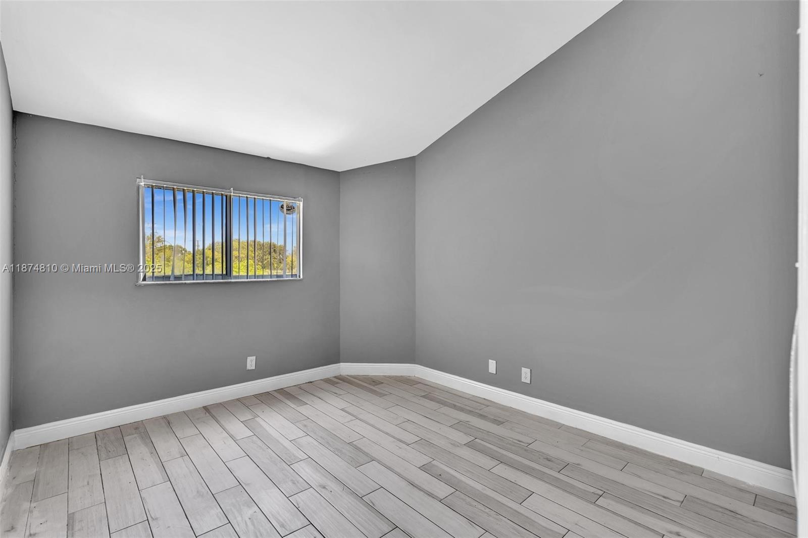 Property photo # 5